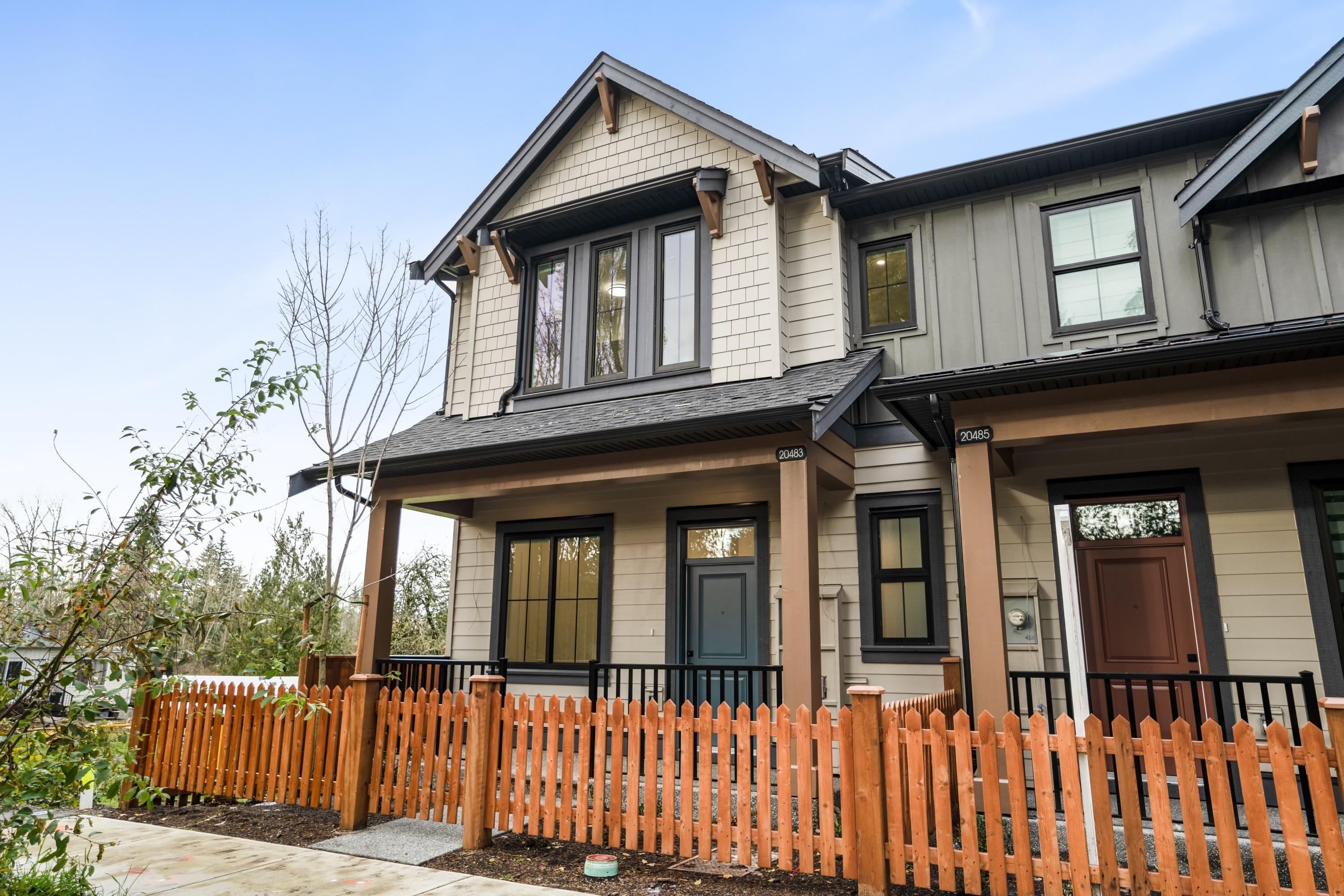 74b Avenue, Langley, BC V2Y 3S8
