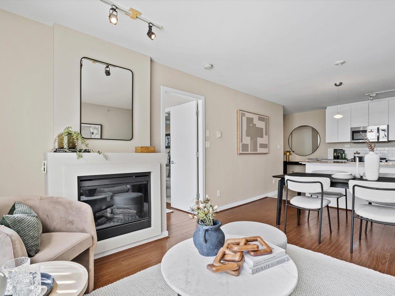 989 Beatty Street #1105, Vancouver, BC V6Z 3C2
