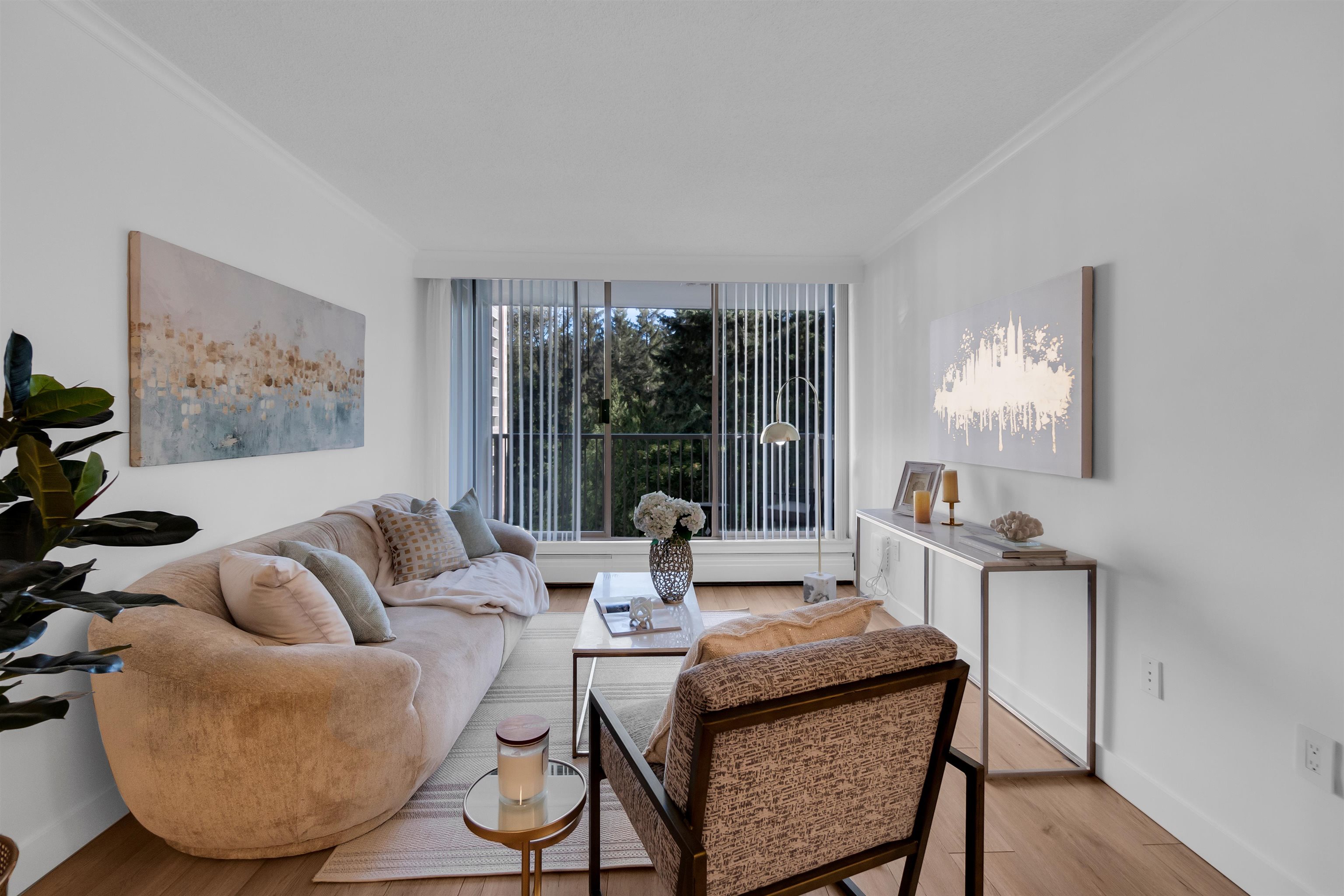 2004 Fullerton Avenue #807, North Vancouver, BC V7P 3G8