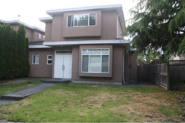 15th Avenue, Burnaby, BC V3N 1W3