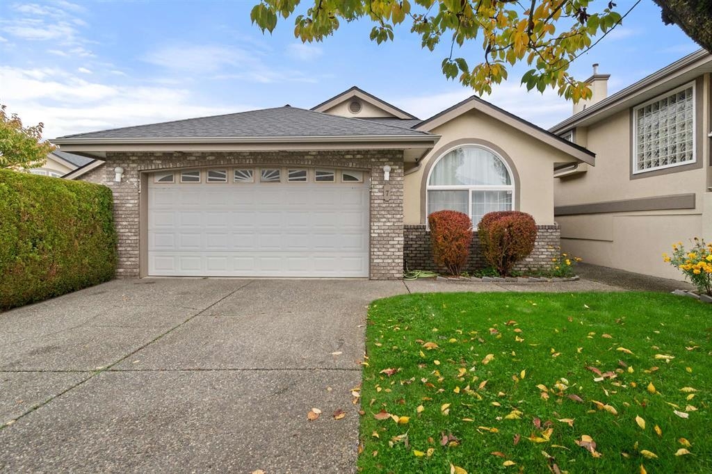 32777 Chilcotin Drive #7, Abbotsford, BC V2T 5W4