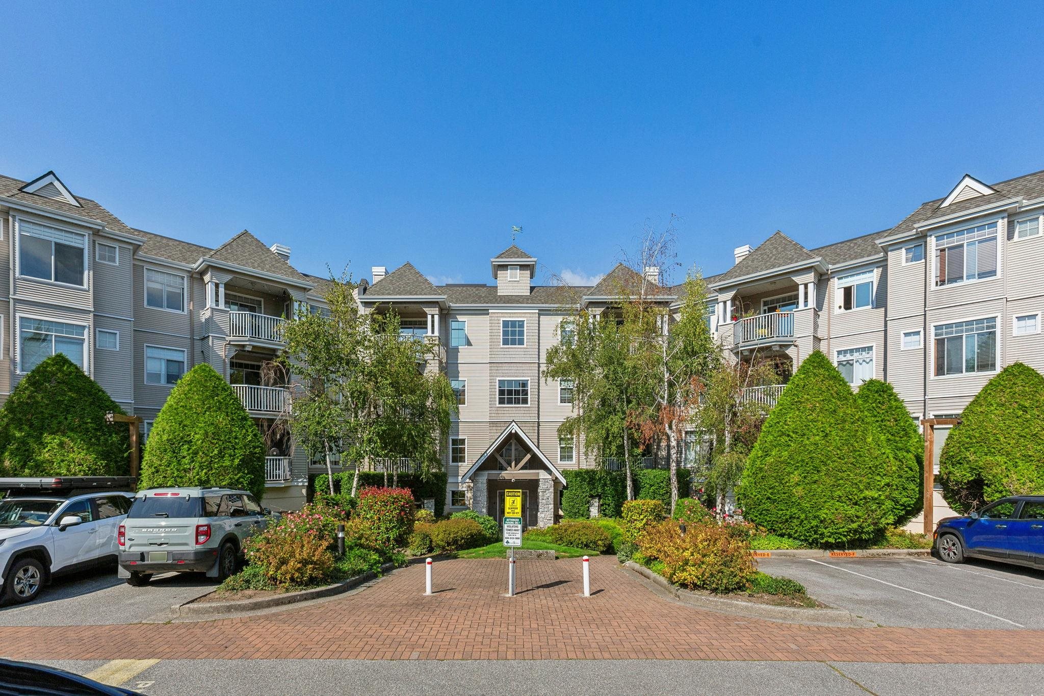 20897 57 Avenue #111, Langley, BC V3A 8L5