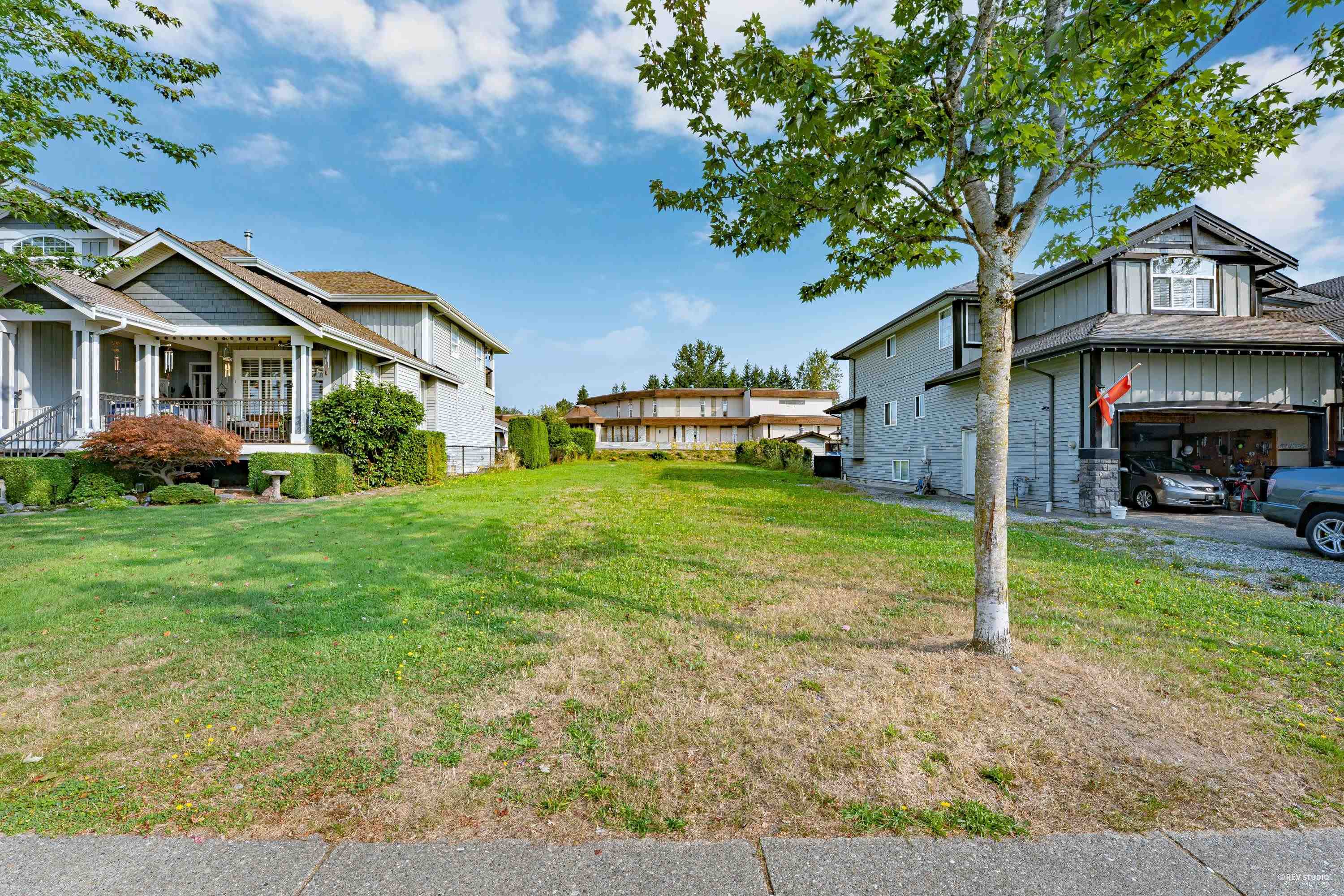 117 Avenue, Maple Ridge, BC V2X 7Z2