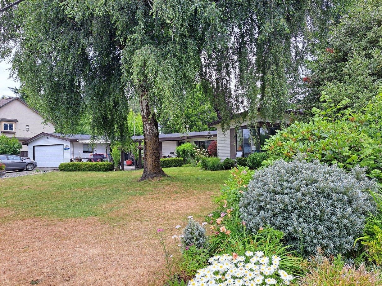 28b Avenue, Langley, BC V4W 3B1