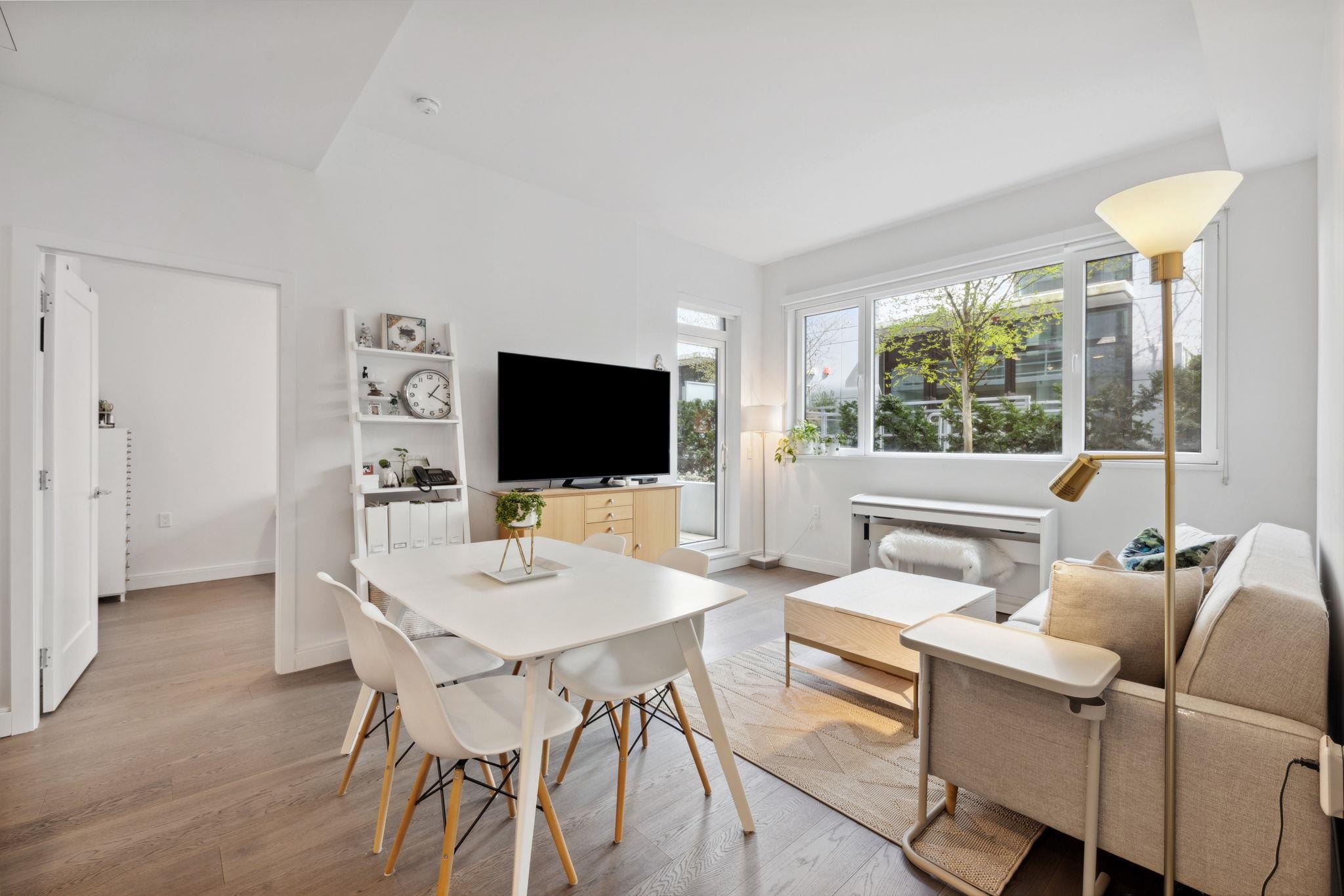 4932 Cambie Street #103, Vancouver, BC V5Z 0K1