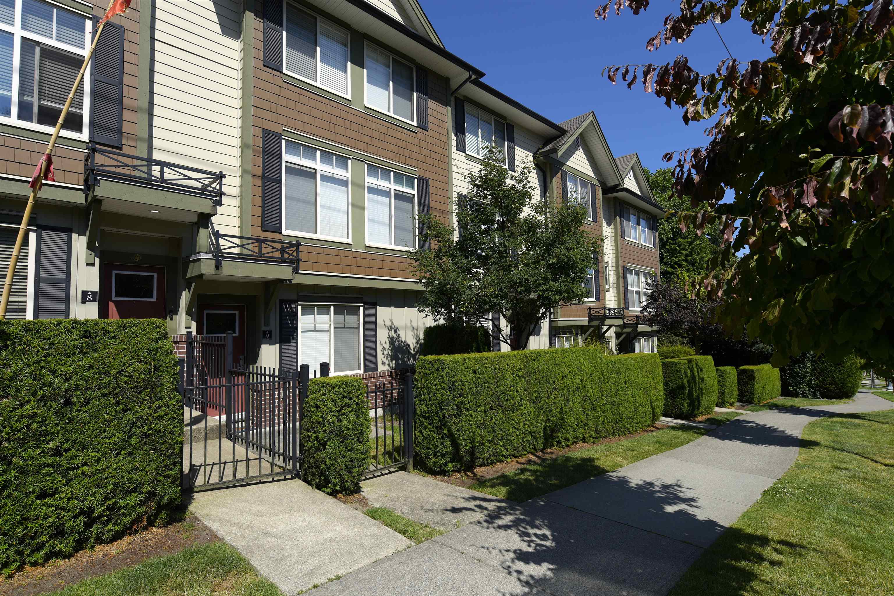 2845 156 Street #9, Surrey, BC V3Z 3Y3