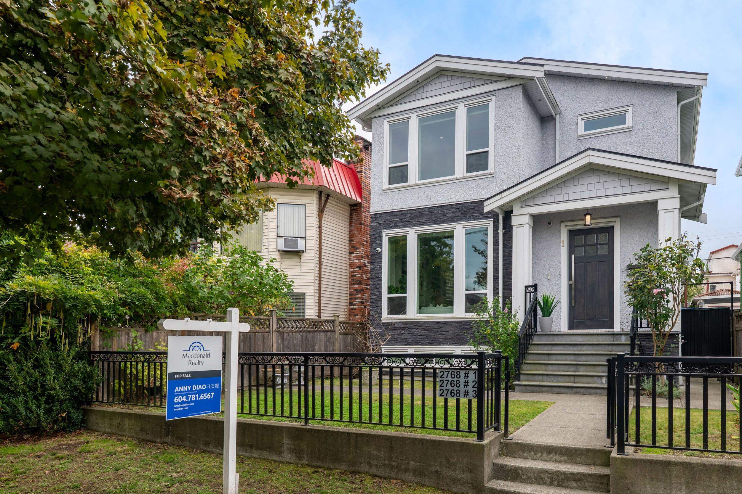 2768 East 25th Avenue, Vancouver, BC V5R 1H7