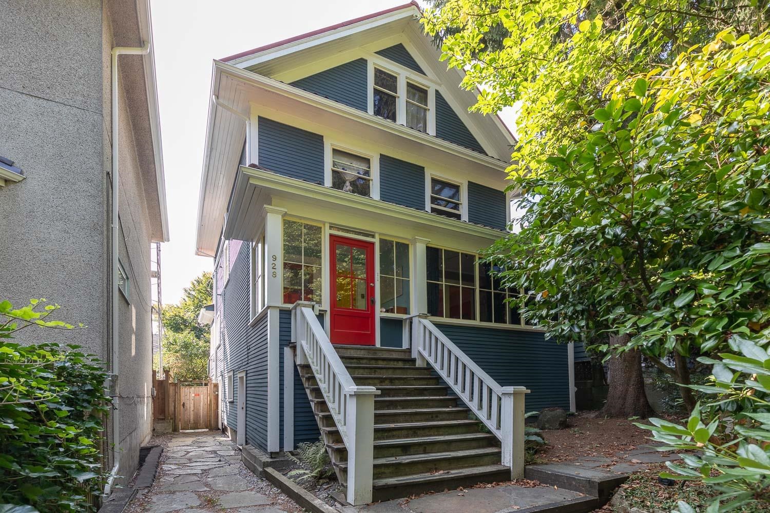 928 East 17th Avenue, Vancouver, BC V5V 1C2