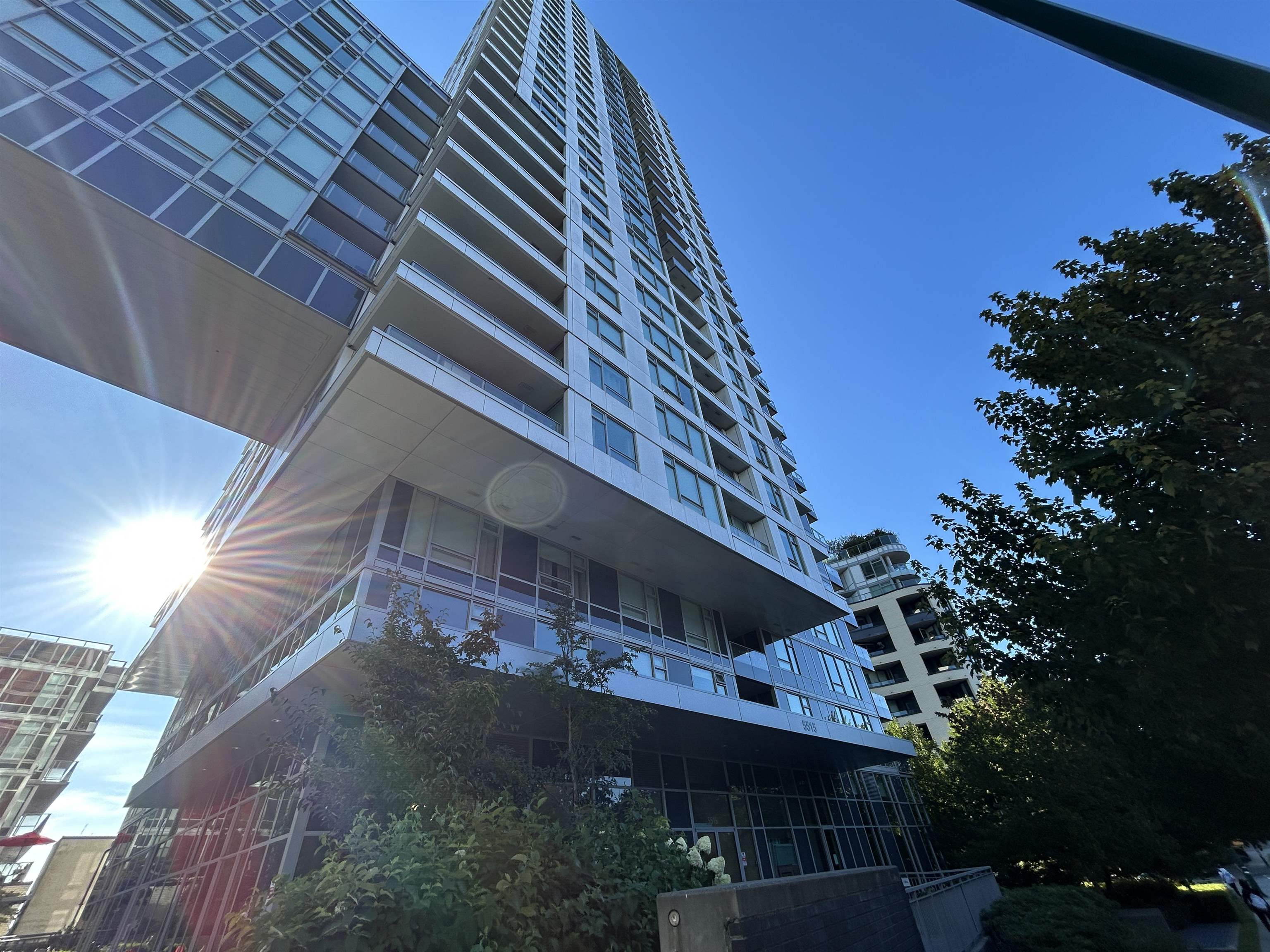 5515 Boundary Road #505, Vancouver, BC V5R 0E3