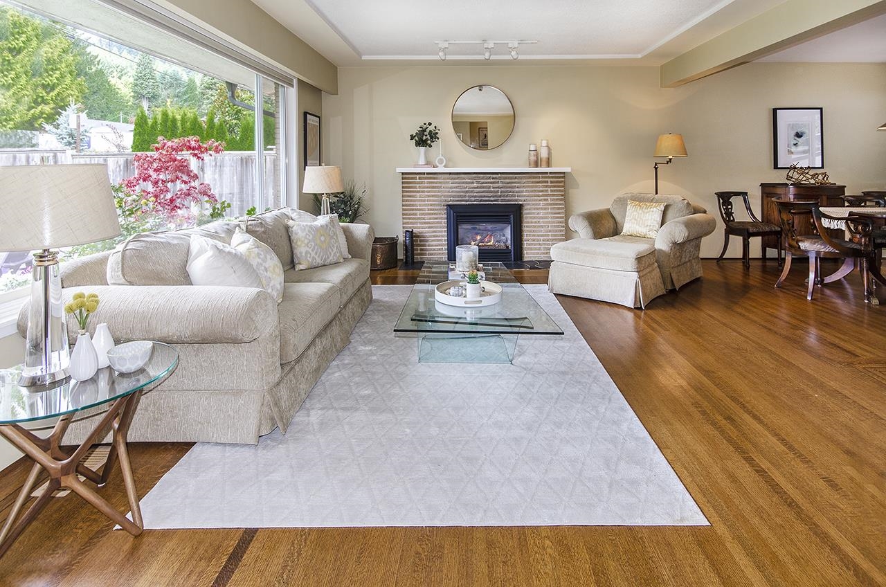 19 Glenmore Drive, West Vancouver, BC V7S 1A5