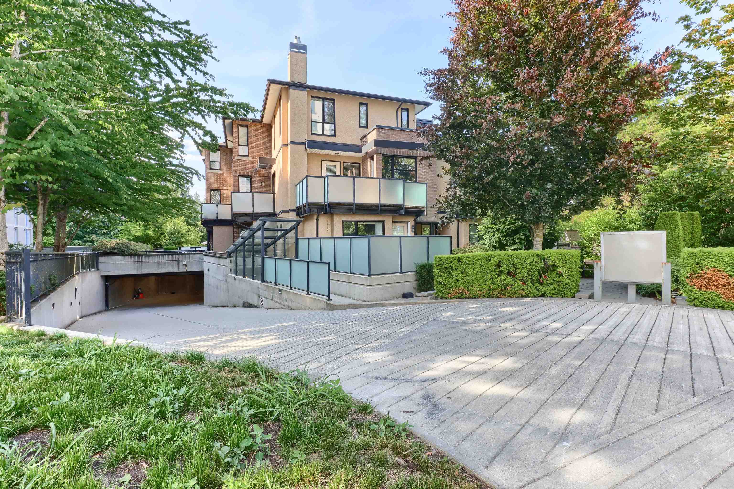 1863 Wesbrook Mall #31, Vancouver, BC V6T 2J7