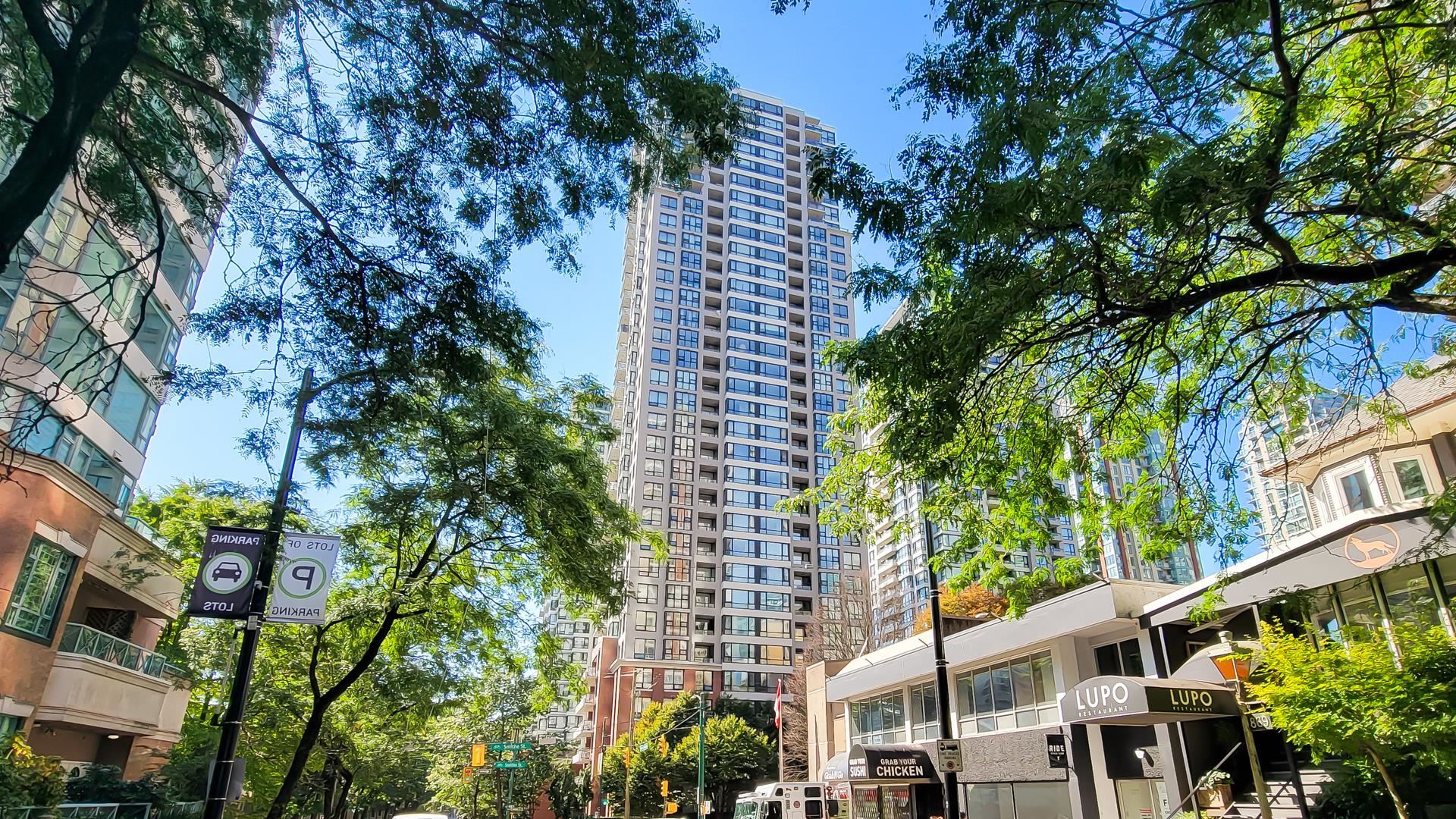 507-909 Mainland Street #802, Vancouver, BC V6B 1S3