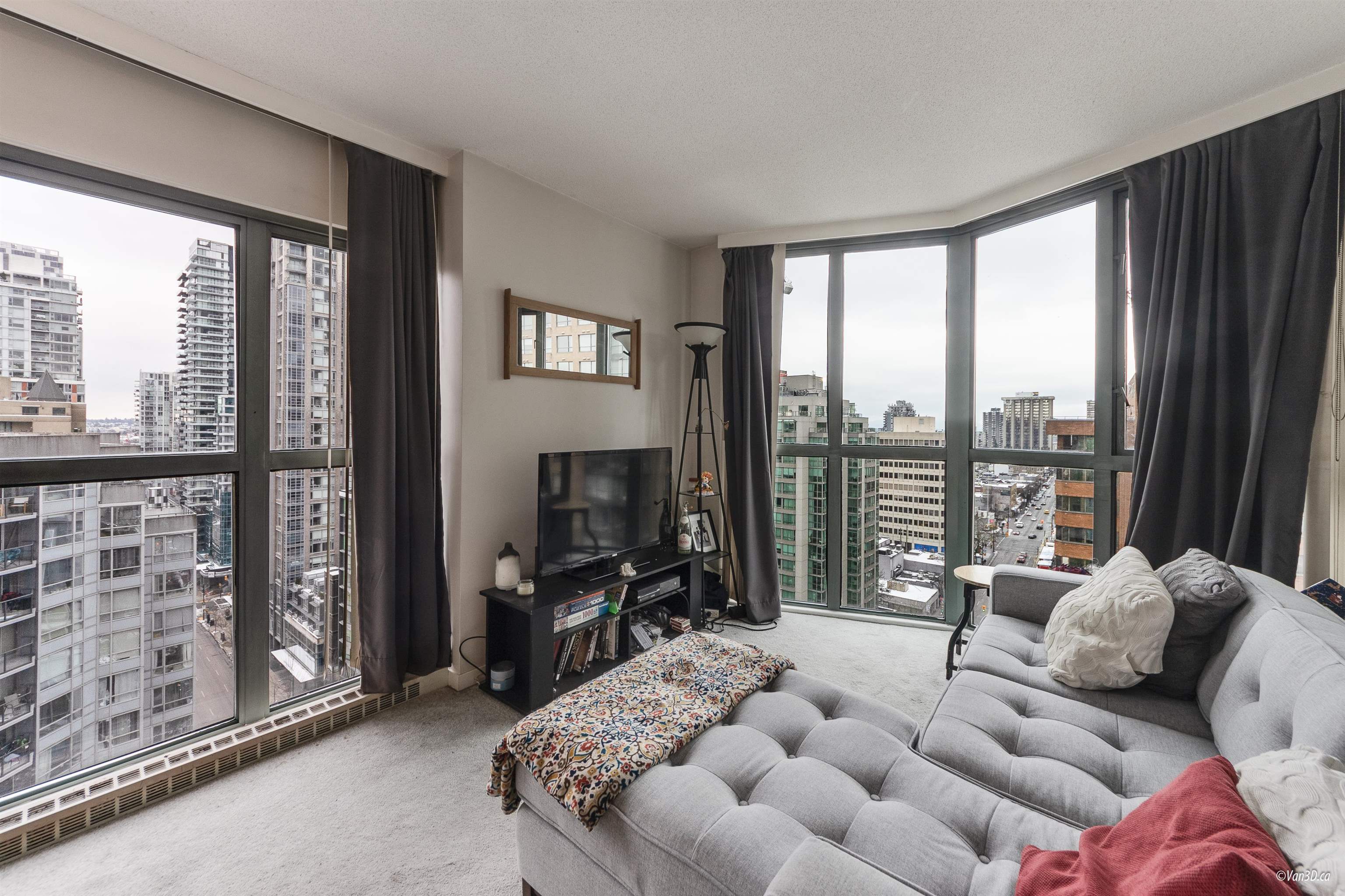 1188 Howe Street #1902, Vancouver, BC V6Z 2S8
