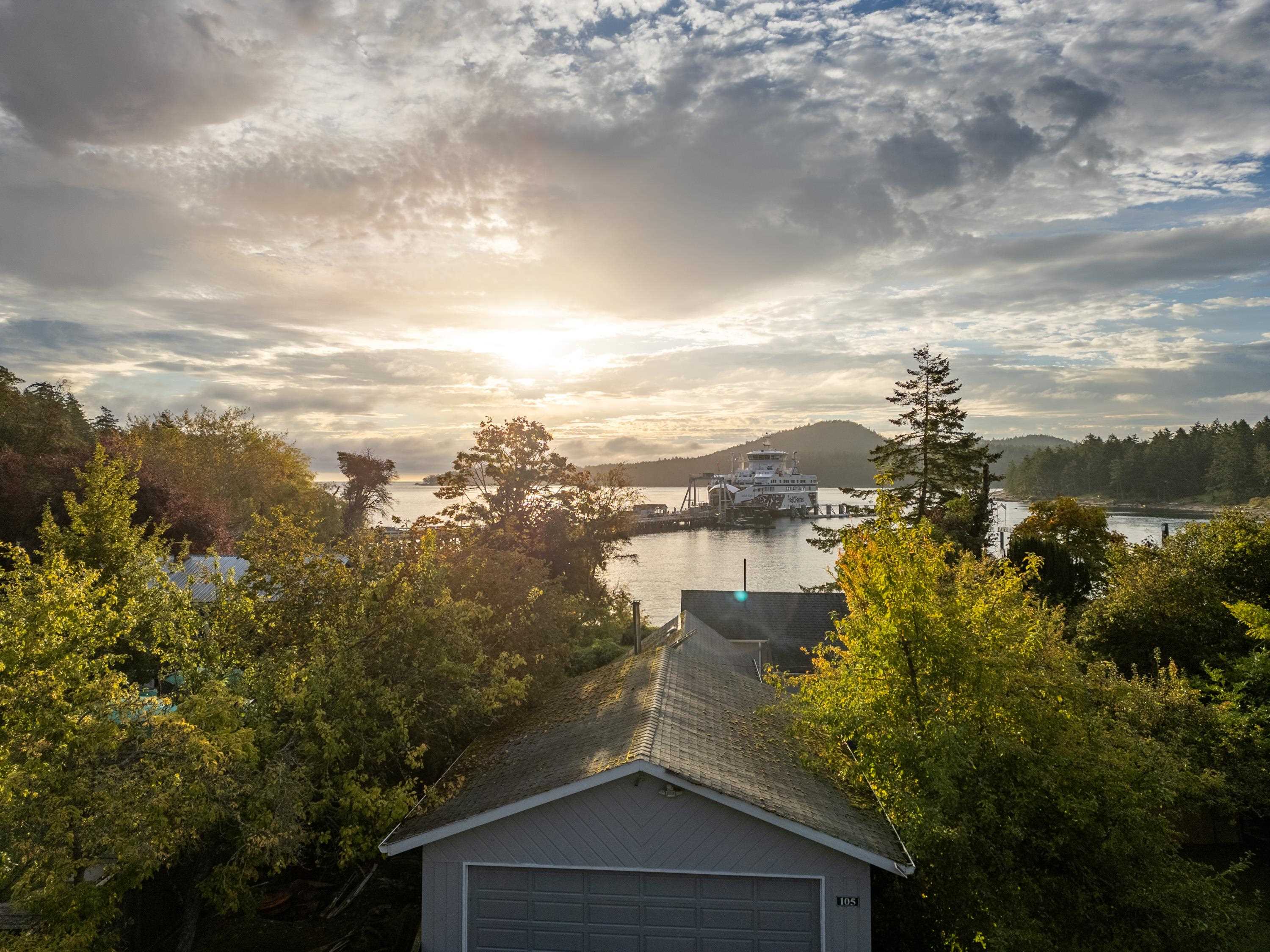 105 Madrona Road, Galiano Island, BC V0N 1P0