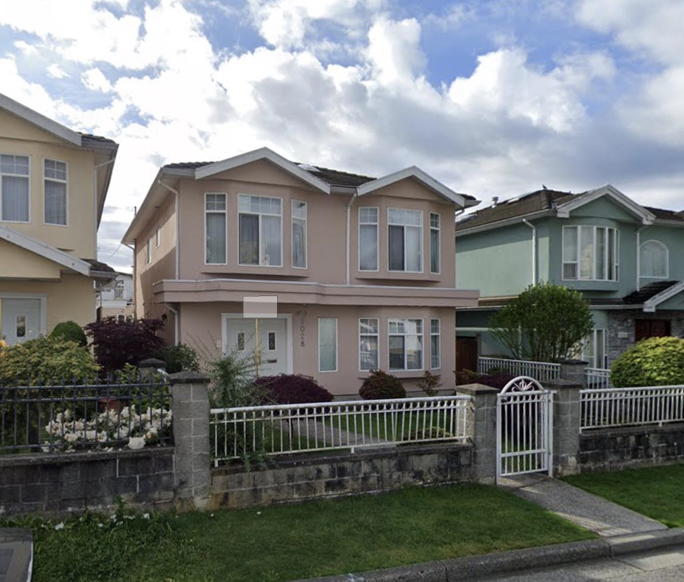 5028 Payne Street, Vancouver, BC V5R 4J6