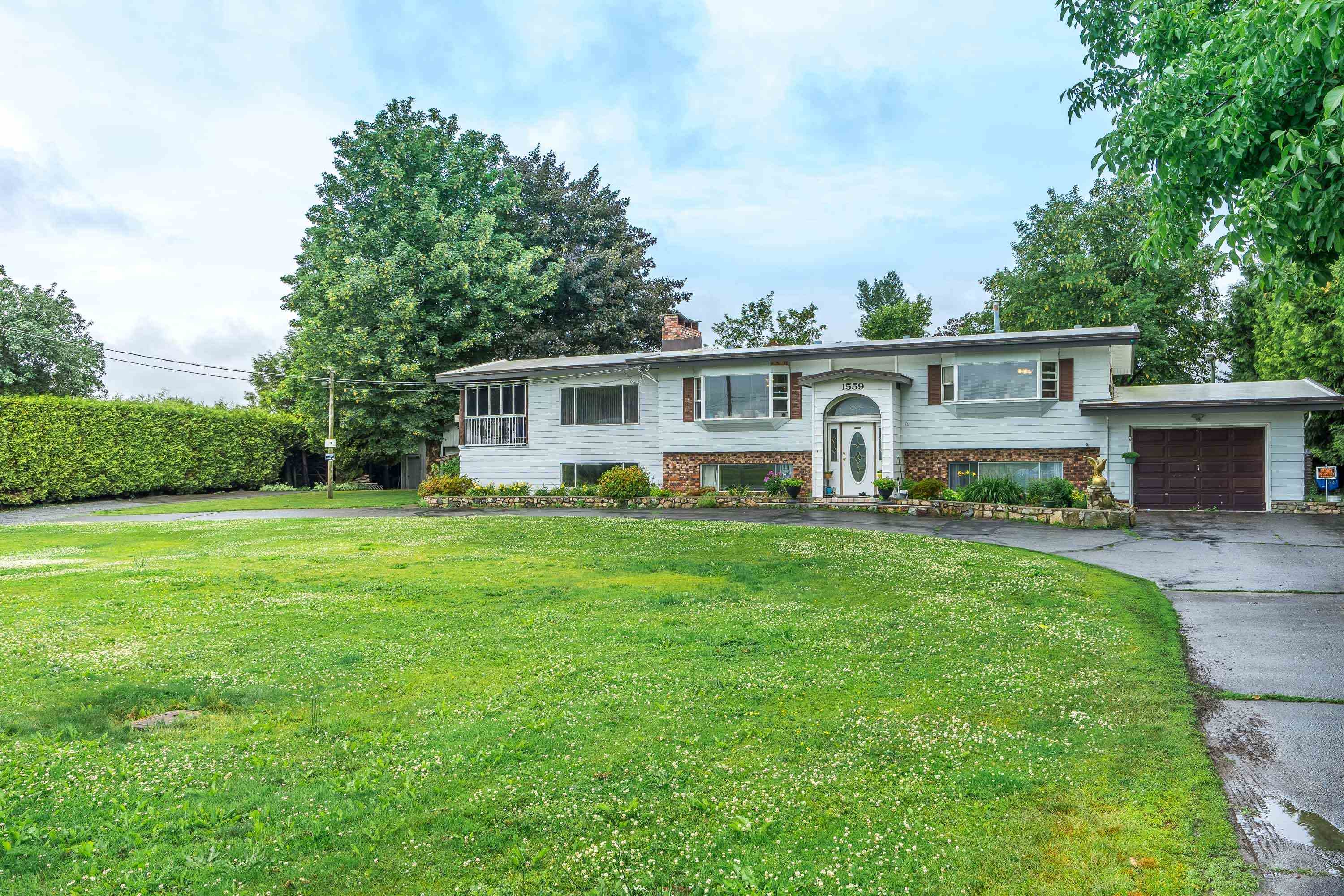1559 Whatcom Road, Abbotsford, BC V3G 1Y9