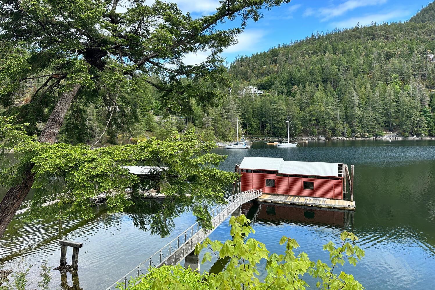 13119 Narrows Rd, Madeira Park, BC V0N 2H1