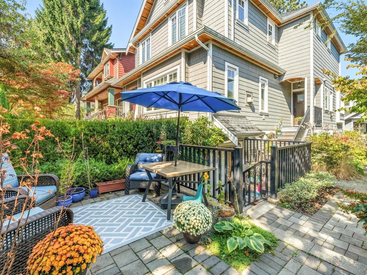 165 165 W 14th Avenue, Vancouver, BC V5Y 1W8