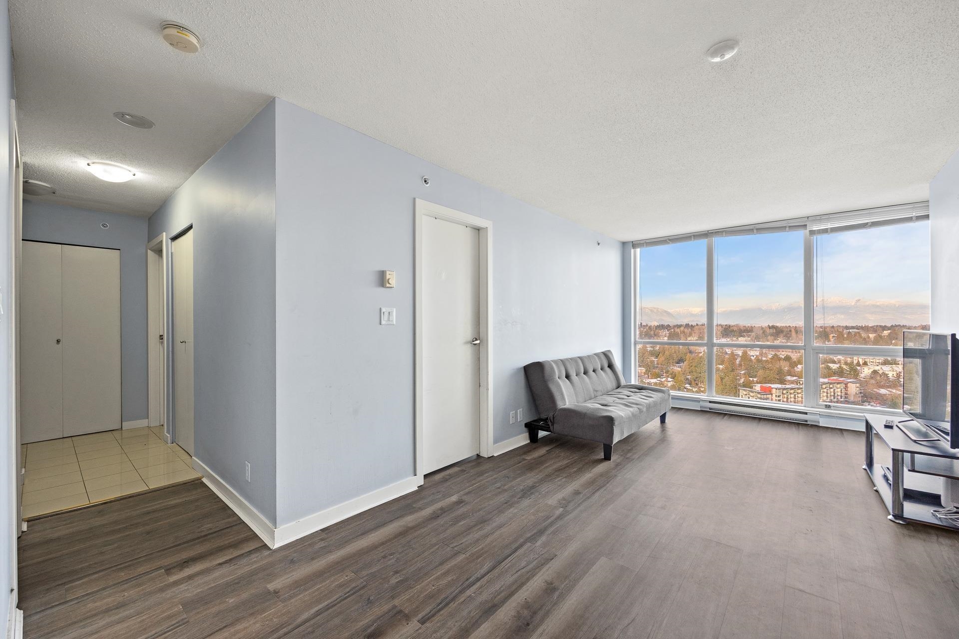 13618 100 Avenue #3005, Surrey, BC V3T 0A8