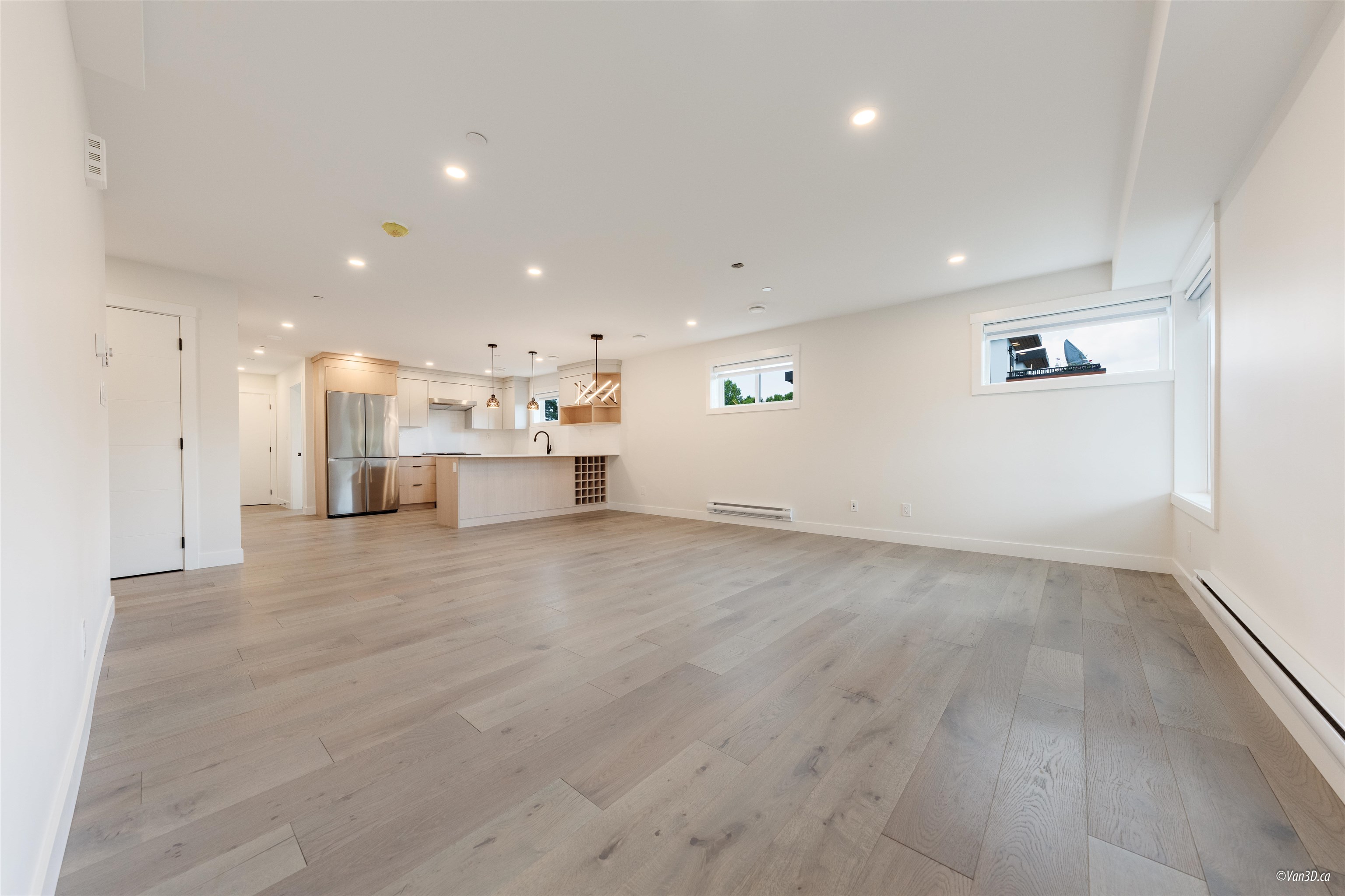 5092 Slocan Street #202, Vancouver, BC V5R 2A5