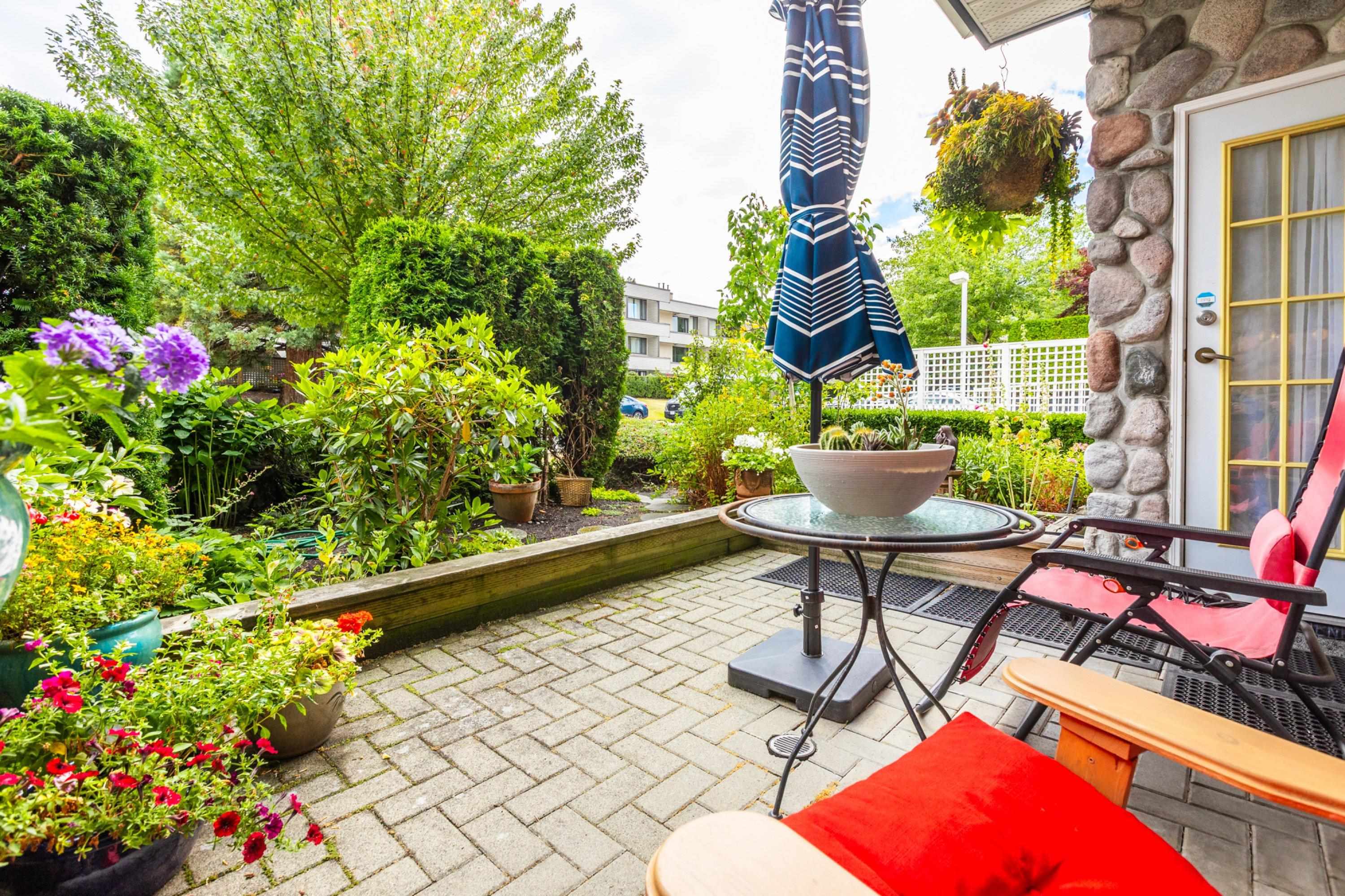 15298 20 Avenue #109, Surrey, BC V4A 2A3