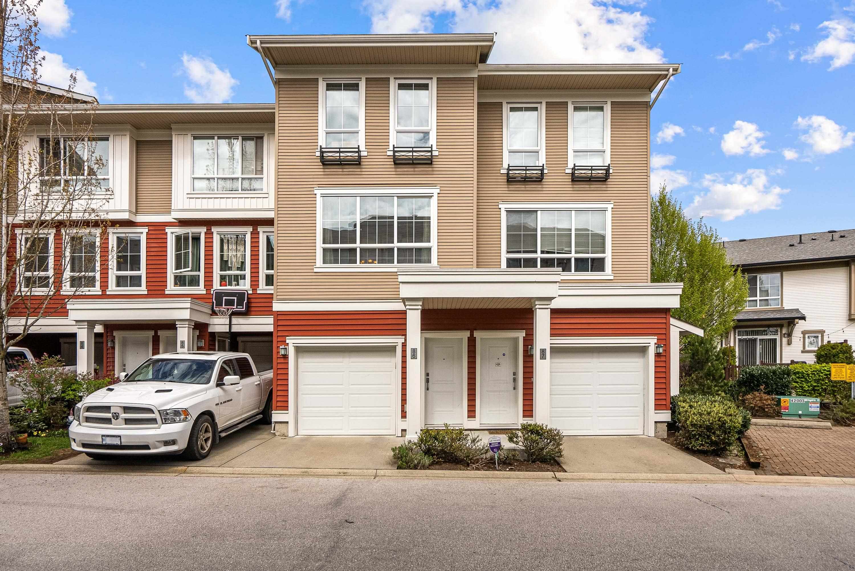 19505 68 A Avenue #86, Surrey, BC V4N 6K3