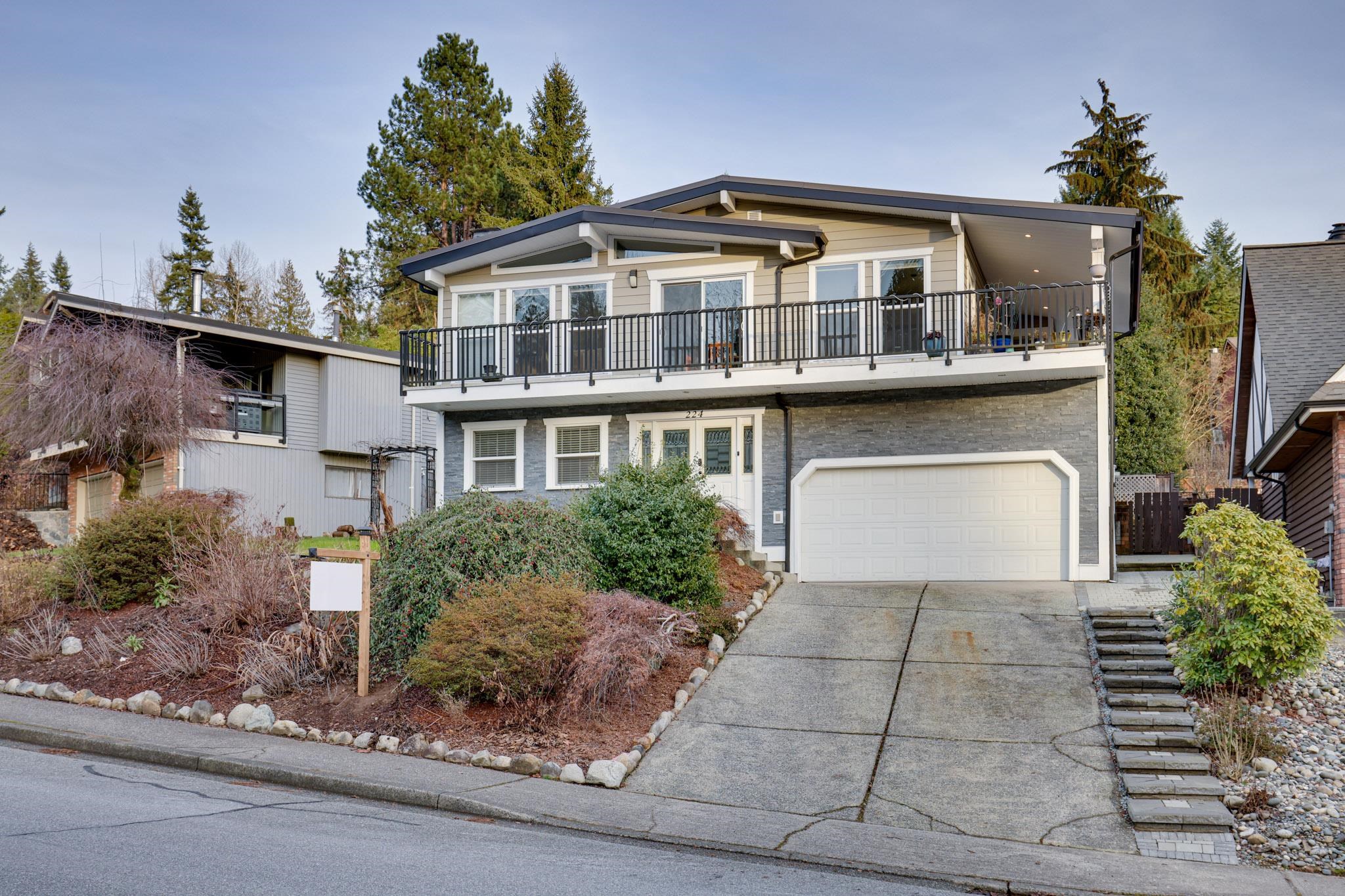224 April Road, Port Moody, BC V3H 3W1