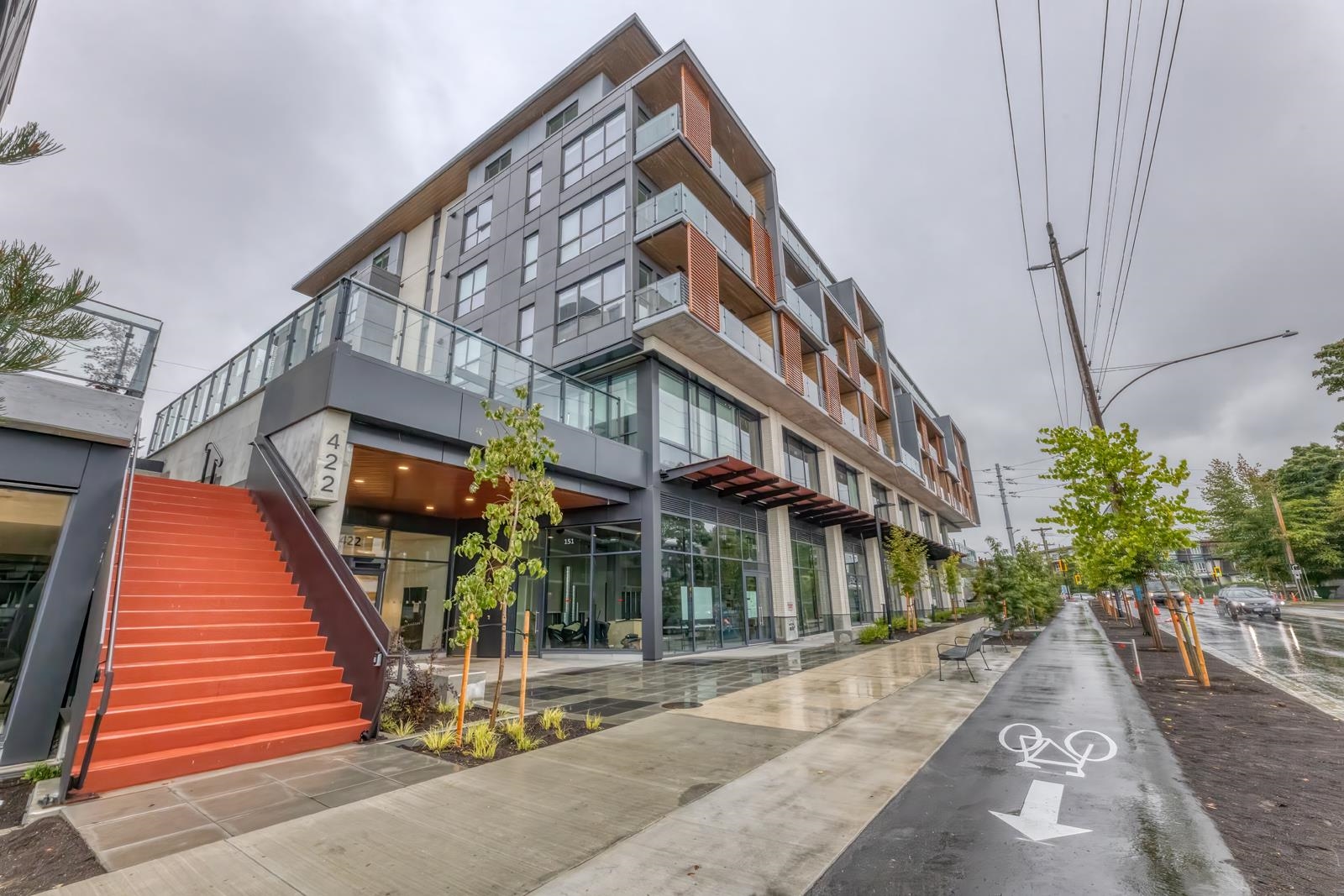 422 E 3rd St #557, North Vancouver, BC V7L 0K1