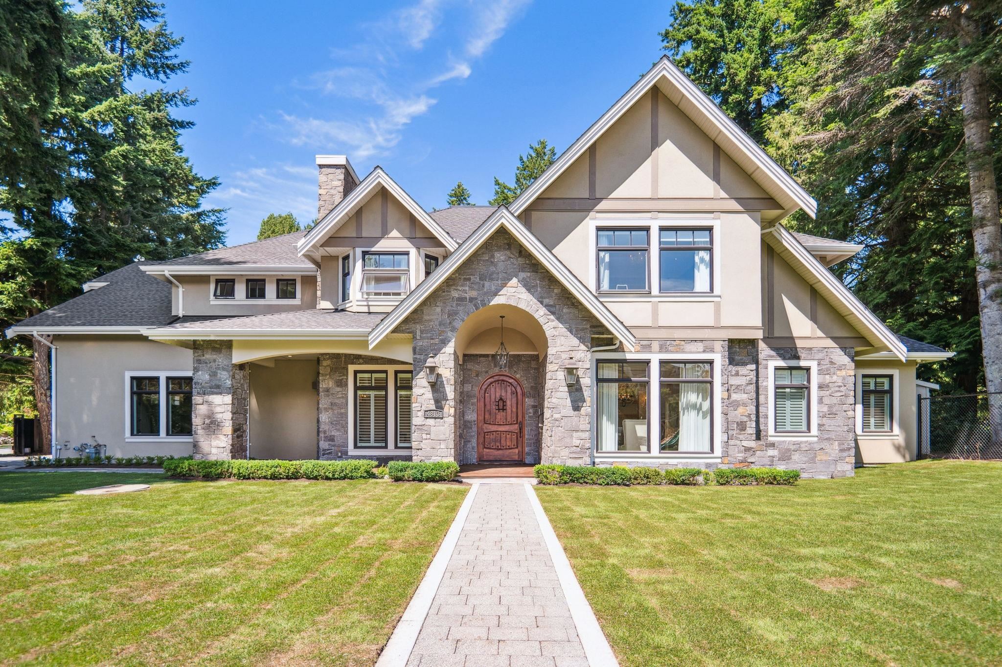 5 Avenue, Delta, BC V4M 1J5