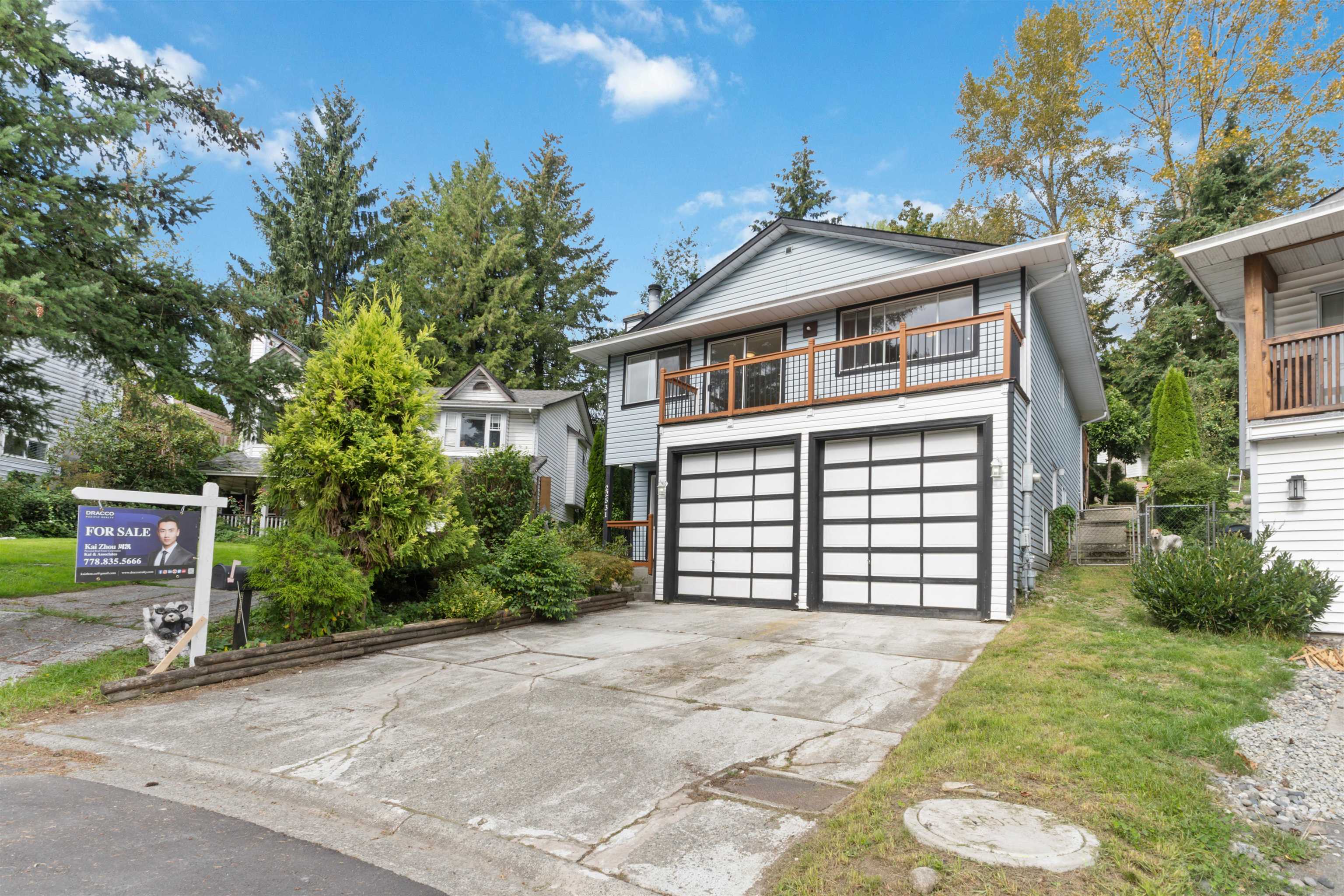 22531 Brickwood Close, Maple Ridge, BC V2X 9J5
