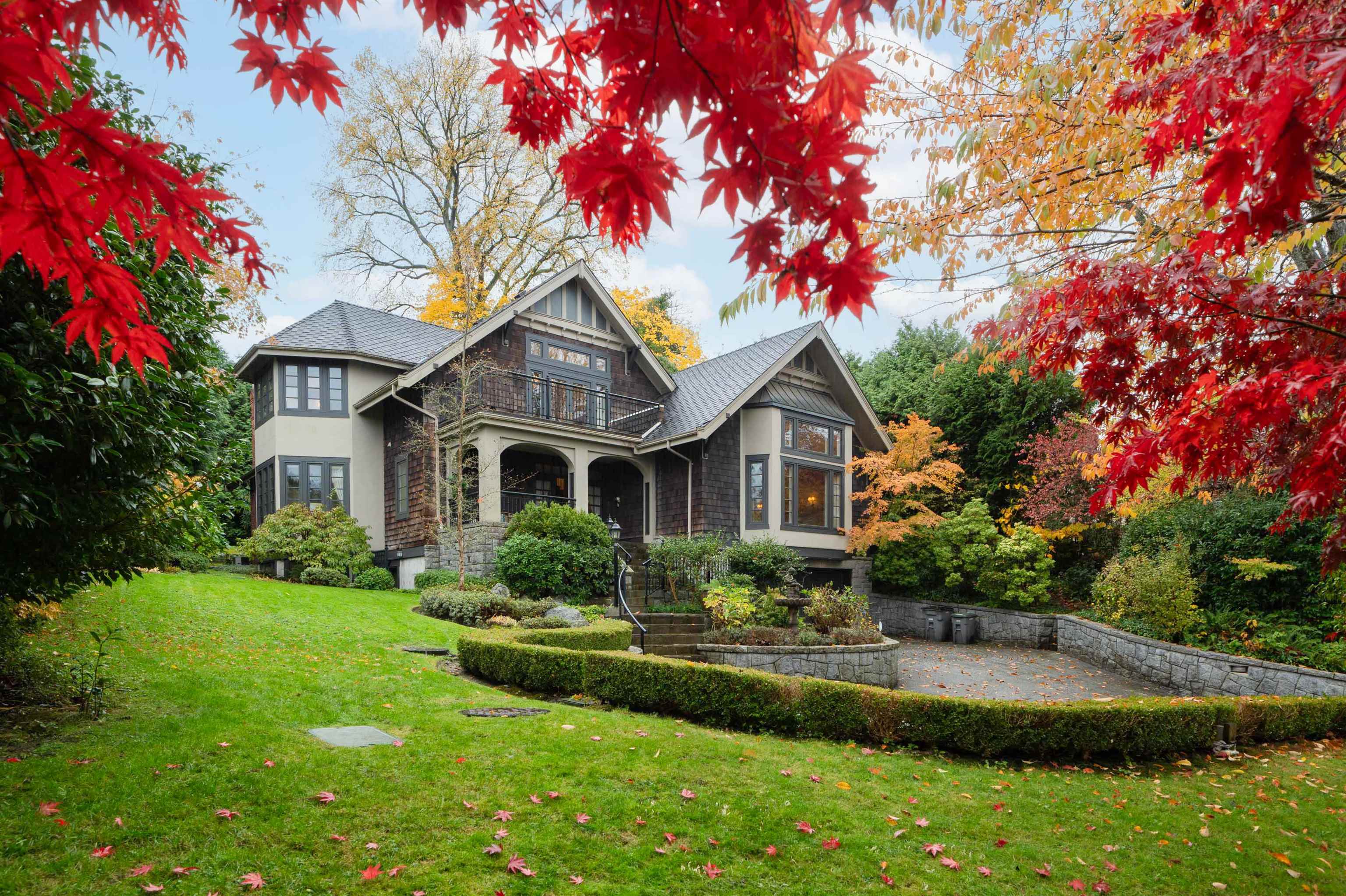 1638 Marpole Avenue, Vancouver, BC V6J 2S1