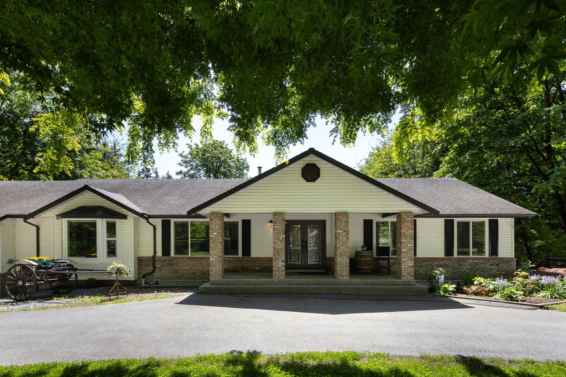 110 Avenue, Maple Ridge, BC V2W 1P5