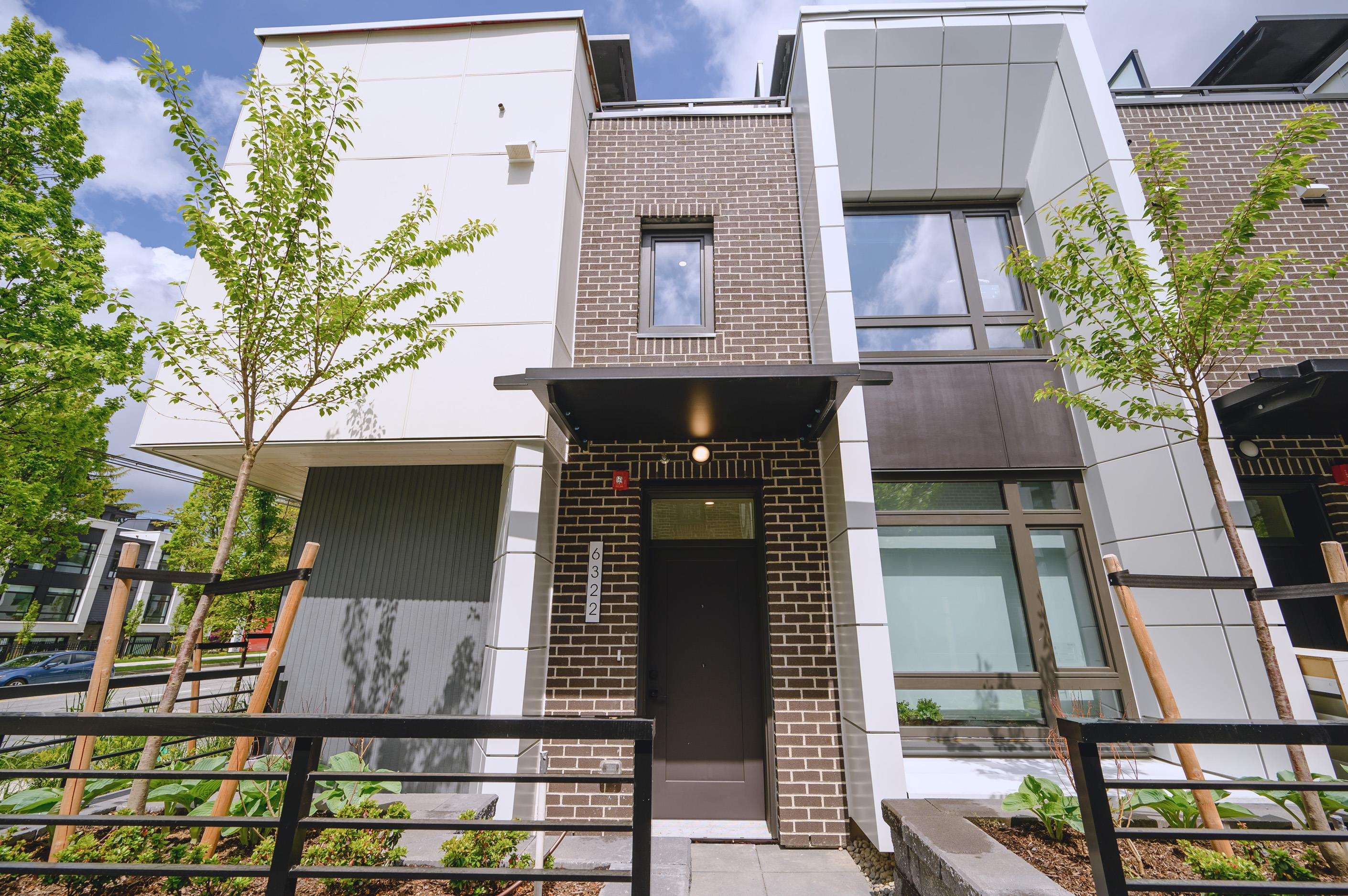 6322 Oak Street, Vancouver, BC V6M 2W4
