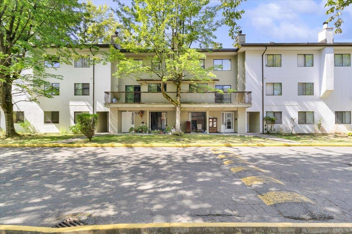 7119 133 Street #204, Surrey, BC V3W 7Z6