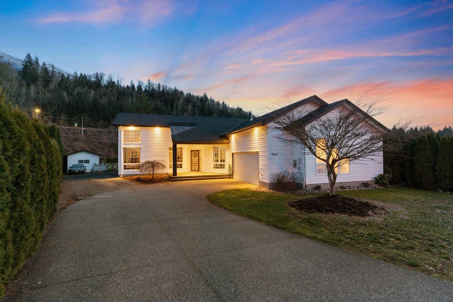 9962 Llanberis Way, Rosedale, BC V0X 1X1