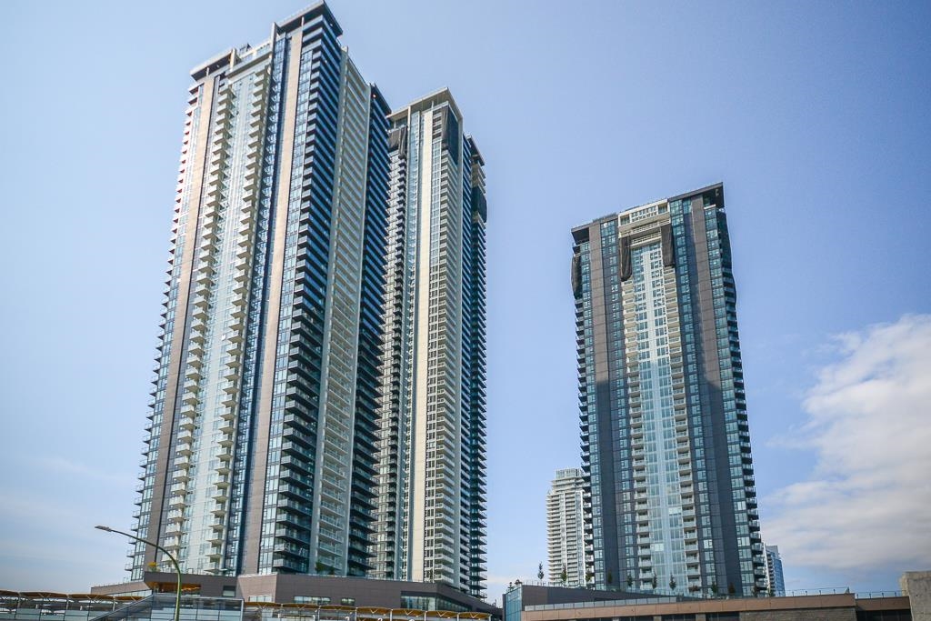 4168 Lougheed Hwy #2404, Burnaby, BC V5C 0N9