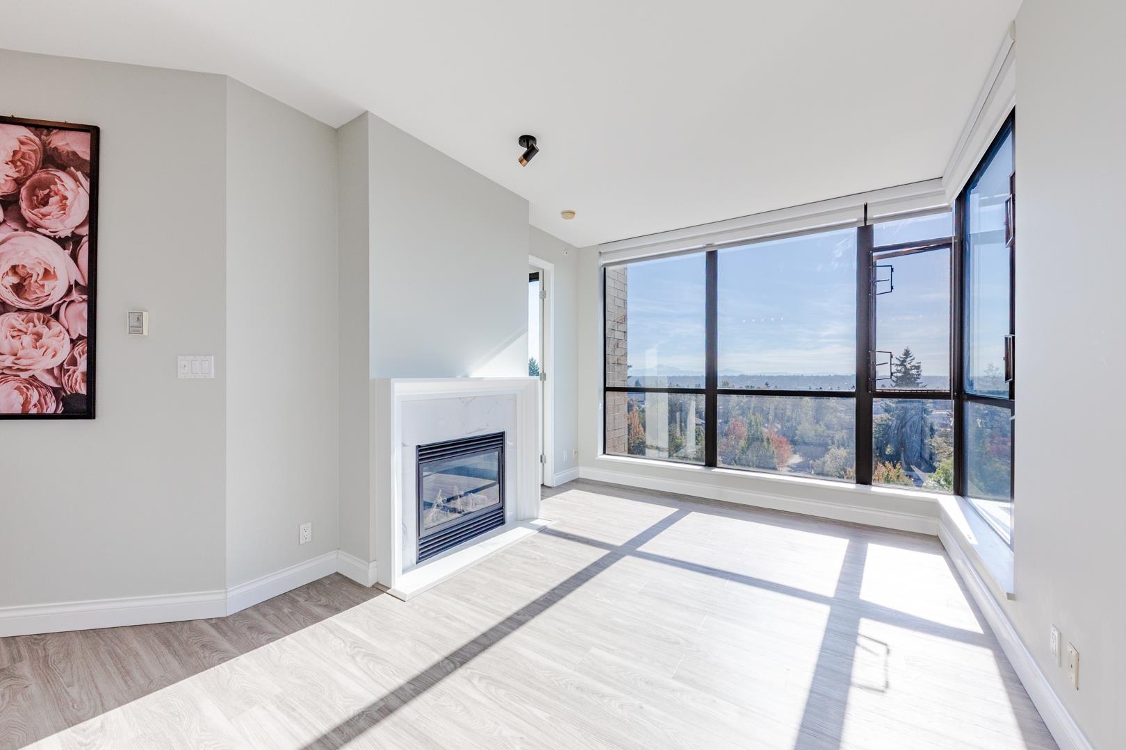 7388 Sandborne Avenue #1001, Burnaby, BC V5M 4A1