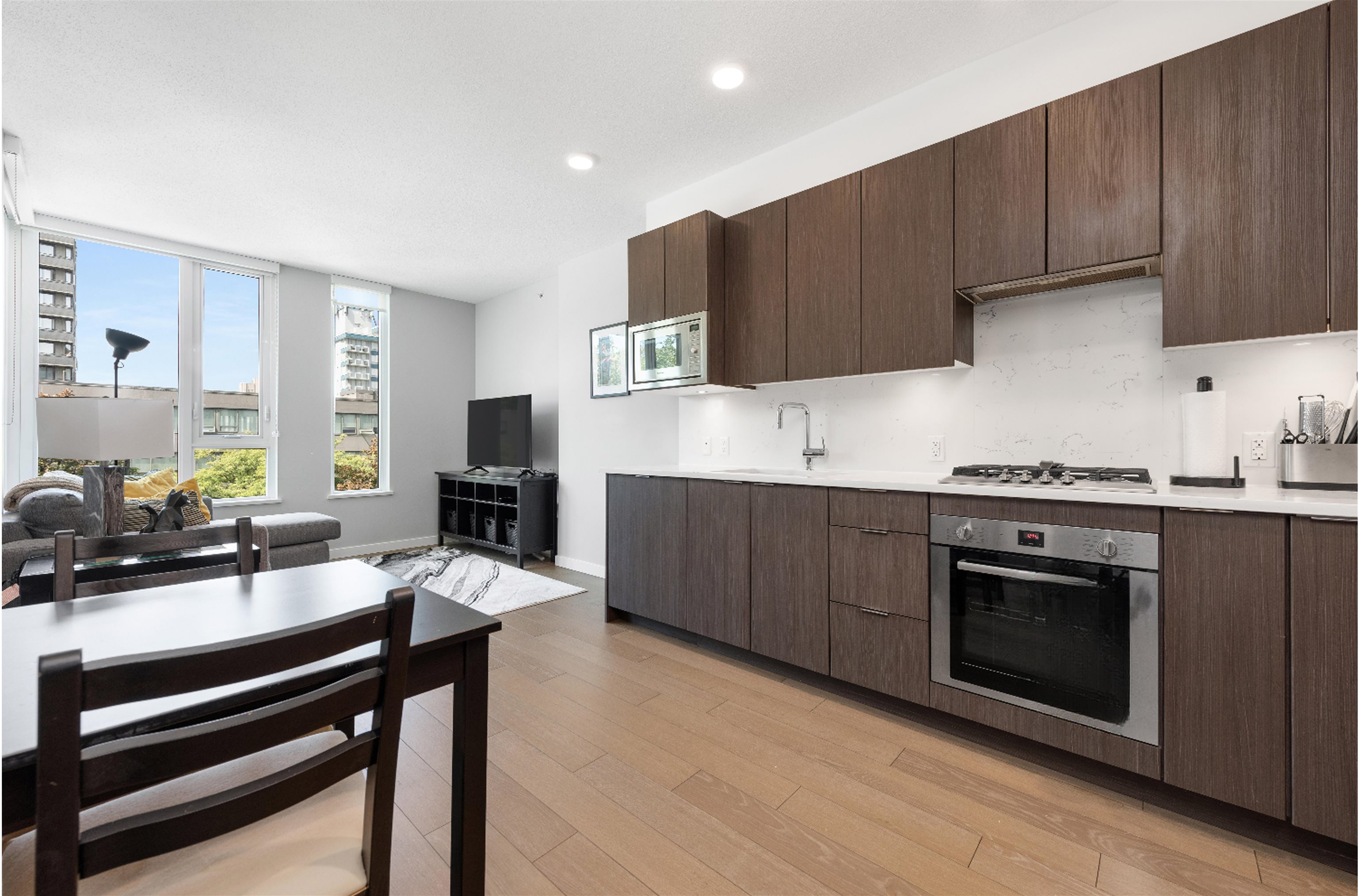 2888 Cambie Street #309, Vancouver, BC V5Z 0H3