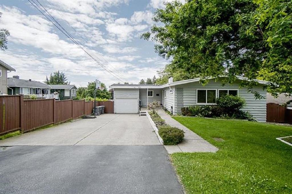 139a Street, Surrey, BC V3R 3E9