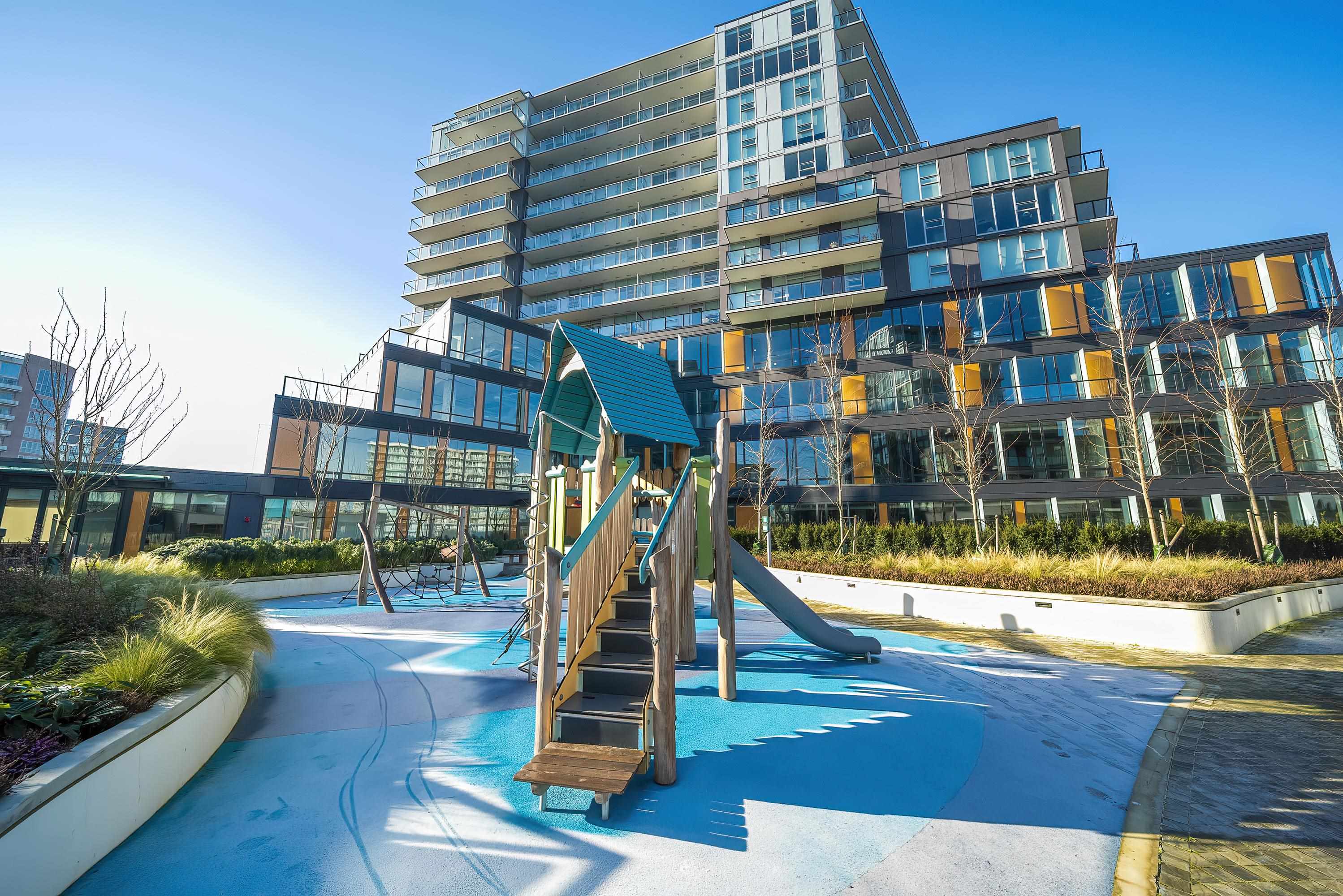 8111 Park Road #1202, Richmond, BC V6Y 0M2