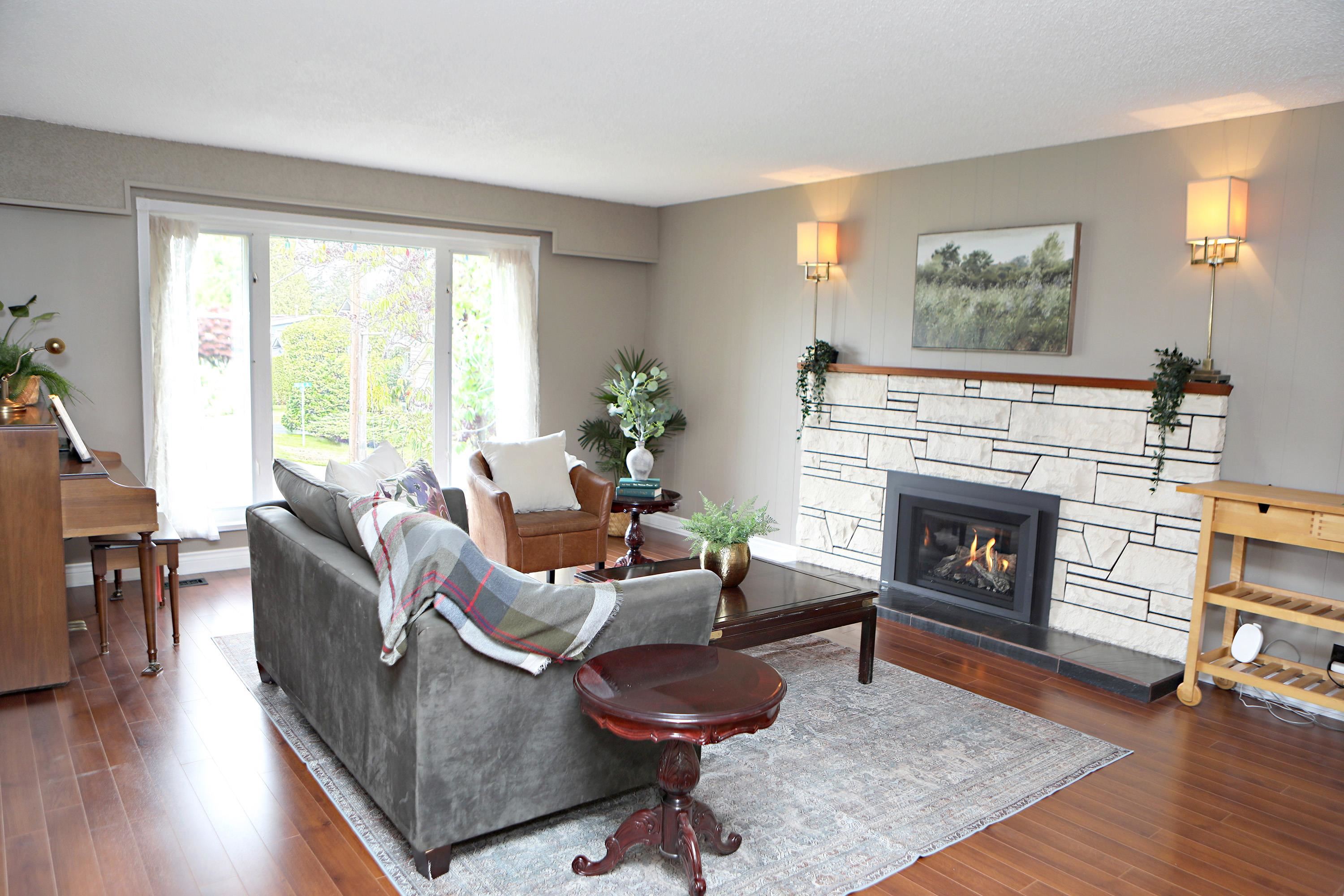 5316 Belair Dr, Delta, BC V4M 2E4