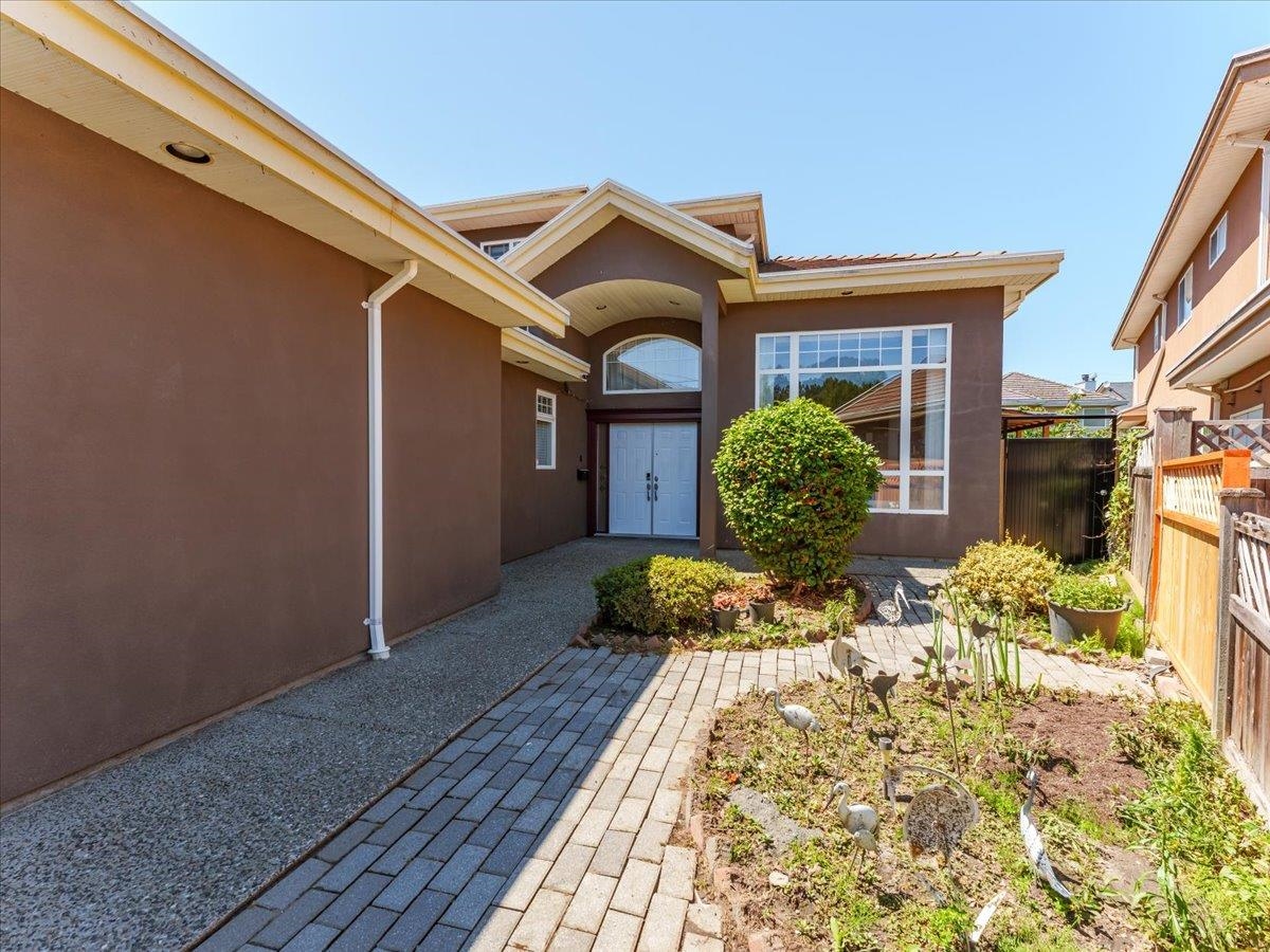10099 Ruskin Road, Richmond, BC V7A 2P3