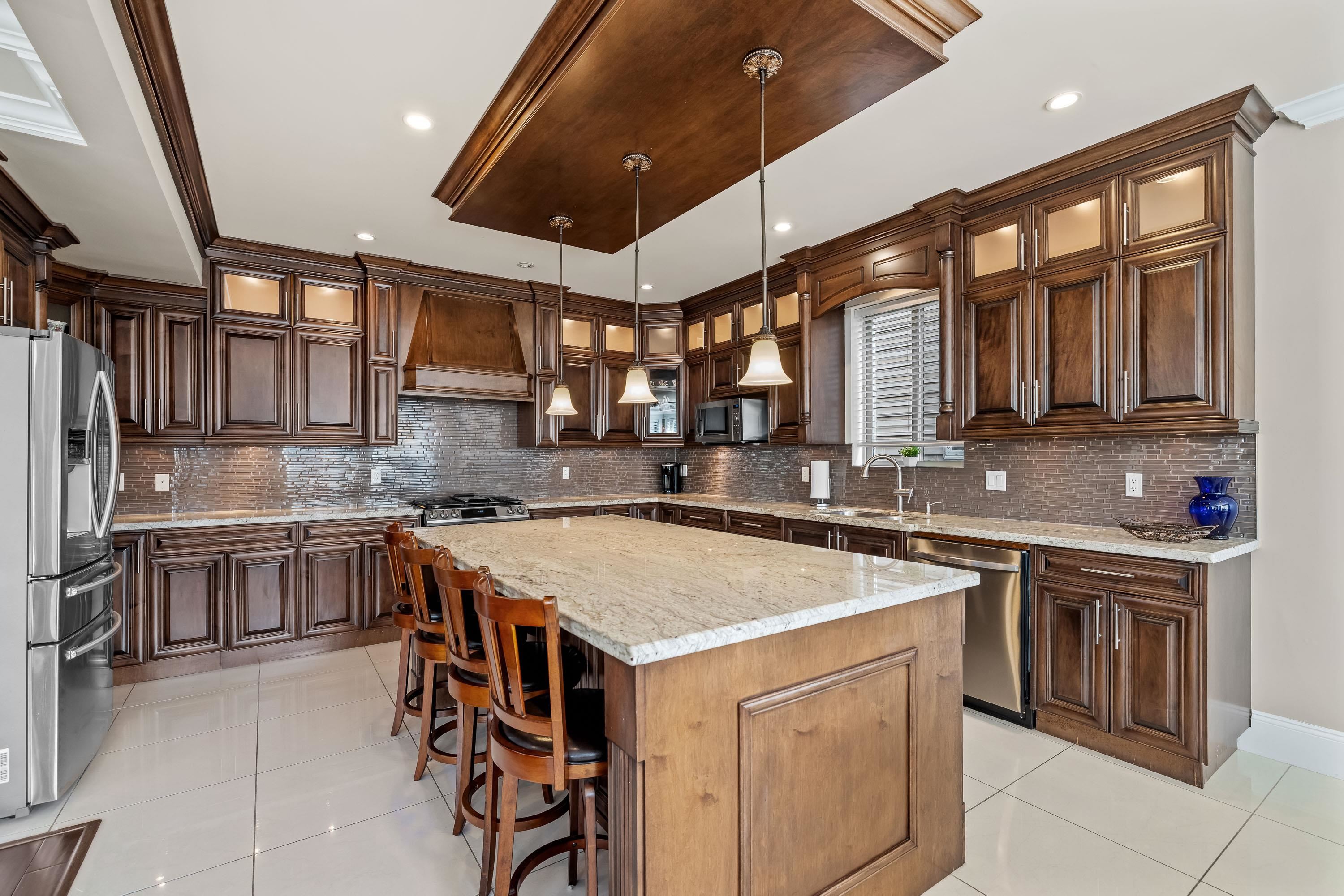 199 Street, Langley, BC V2Y 1R9