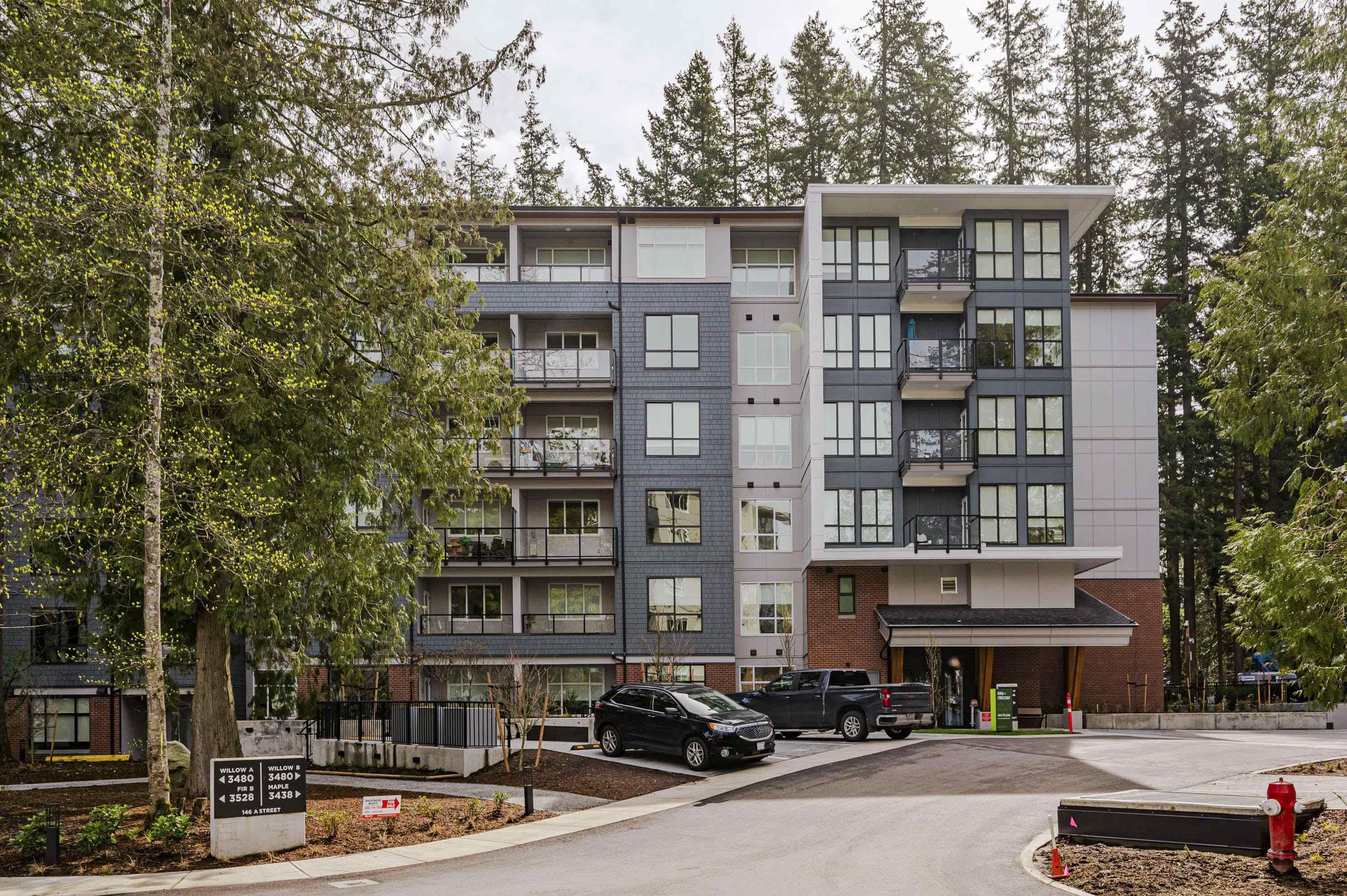 3480 146a Street #409, Surrey, BC V3P 0H6
