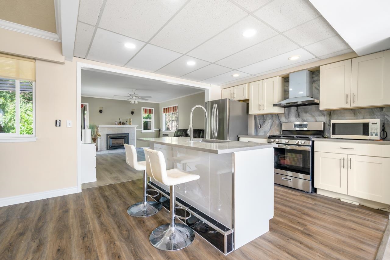 1861 Galer Way, Port Coquitlam, BC V3B 2R5