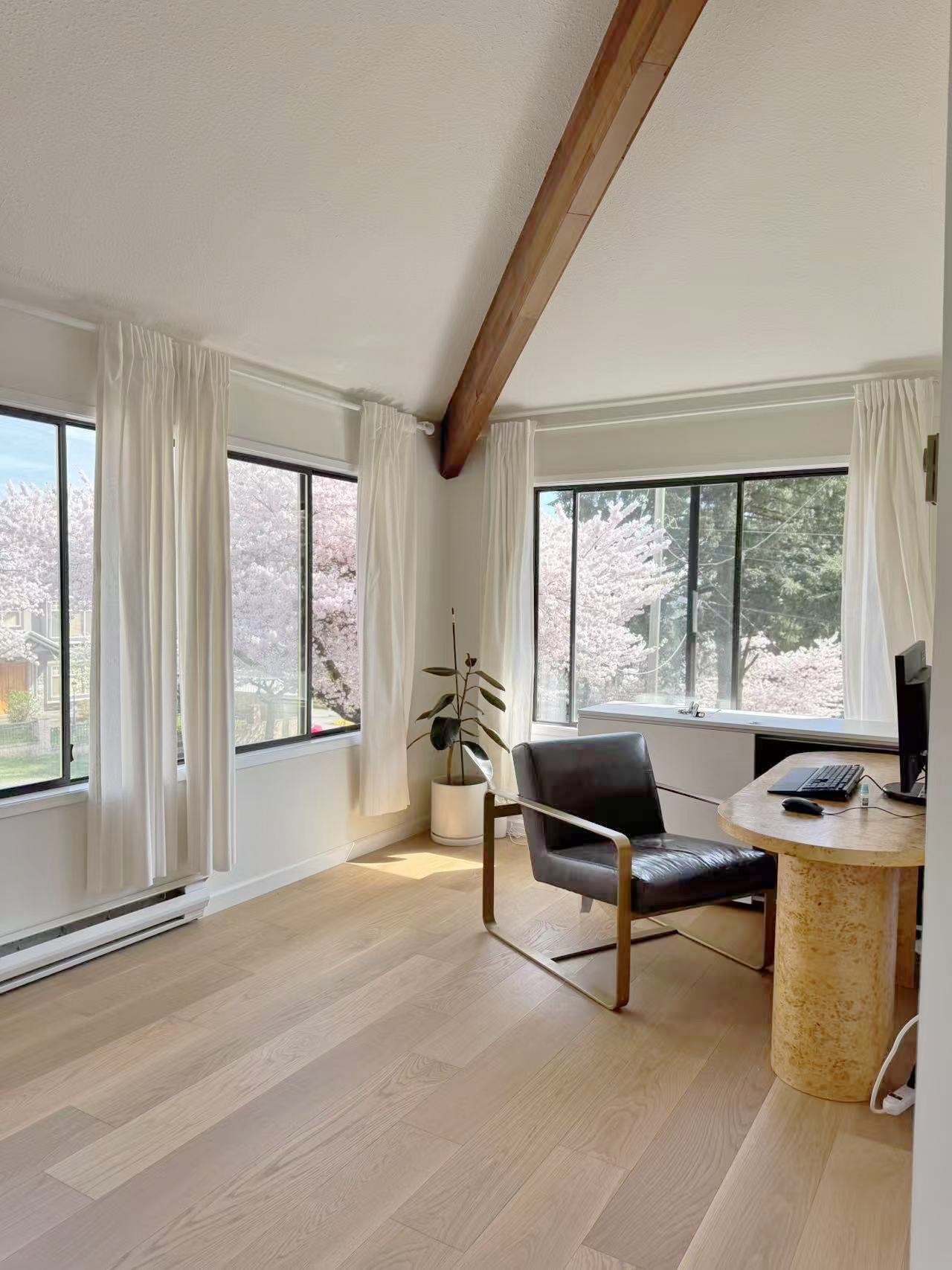 4292 Winnifred Street, Burnaby, BC V5J 2S4