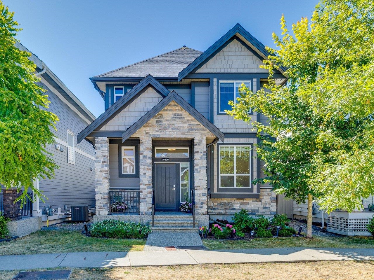25a Avenue, Surrey, BC V3Z 0S2