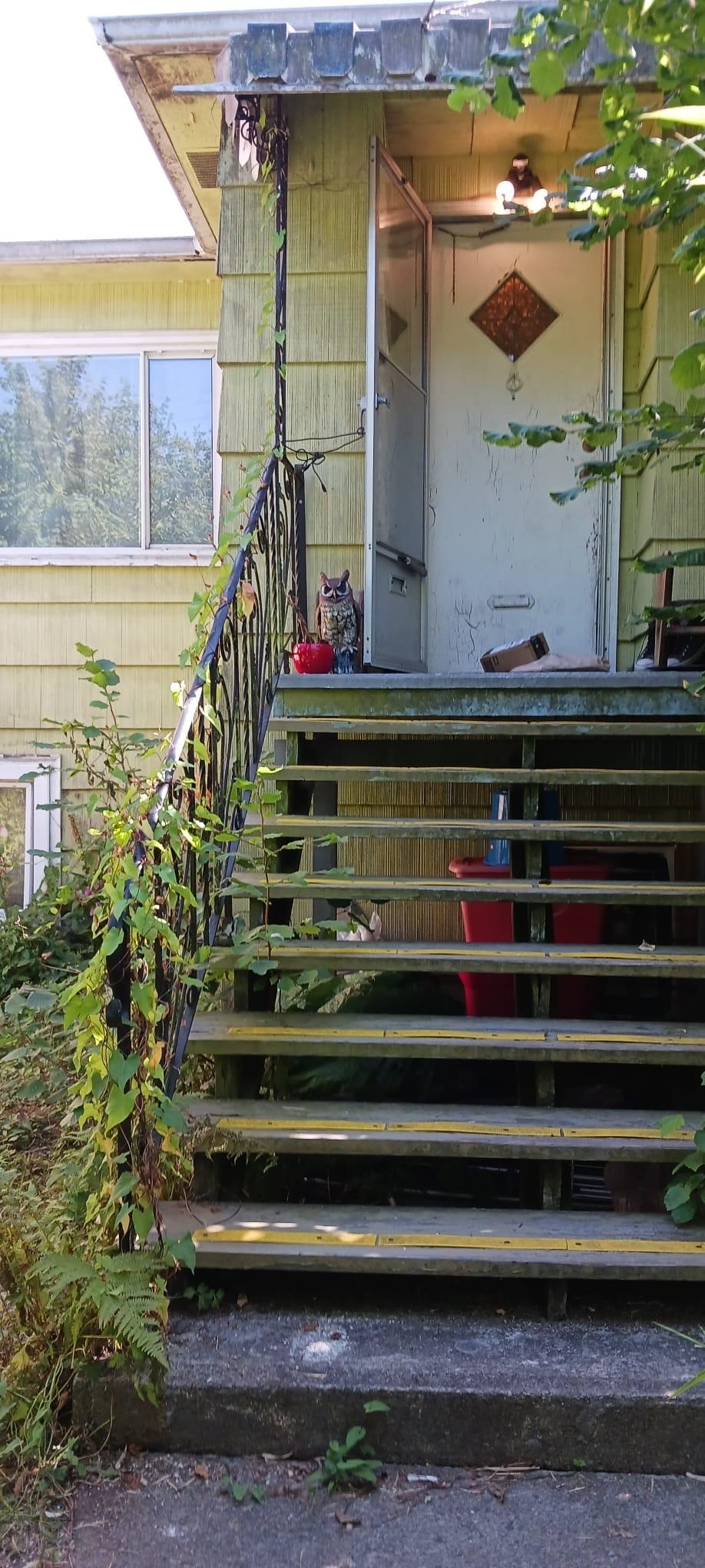 1824 East 11th Avenue, Vancouver, BC V5N 1Z1