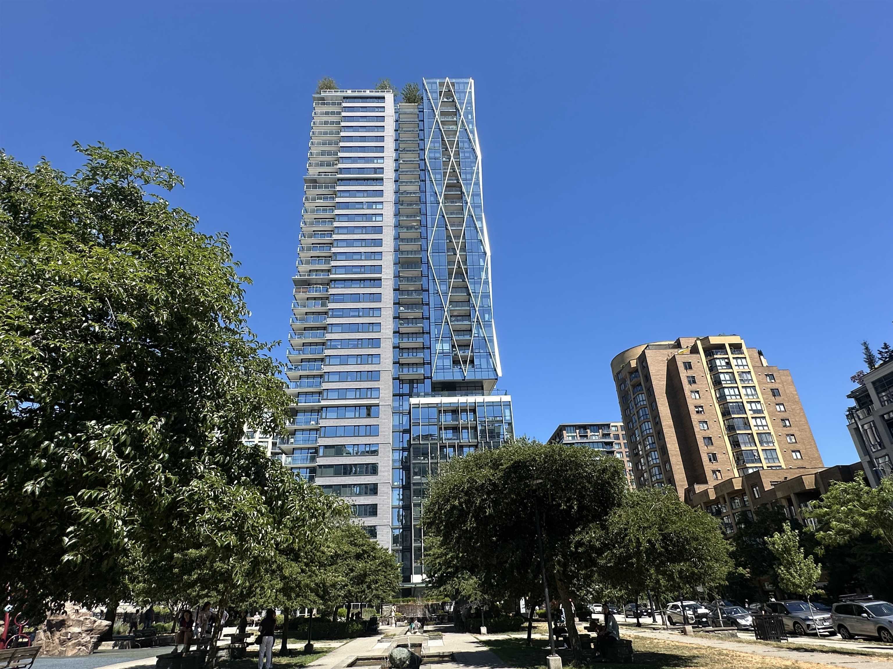 1111 Richards Street #1706, Vancouver, BC V6B 0S3