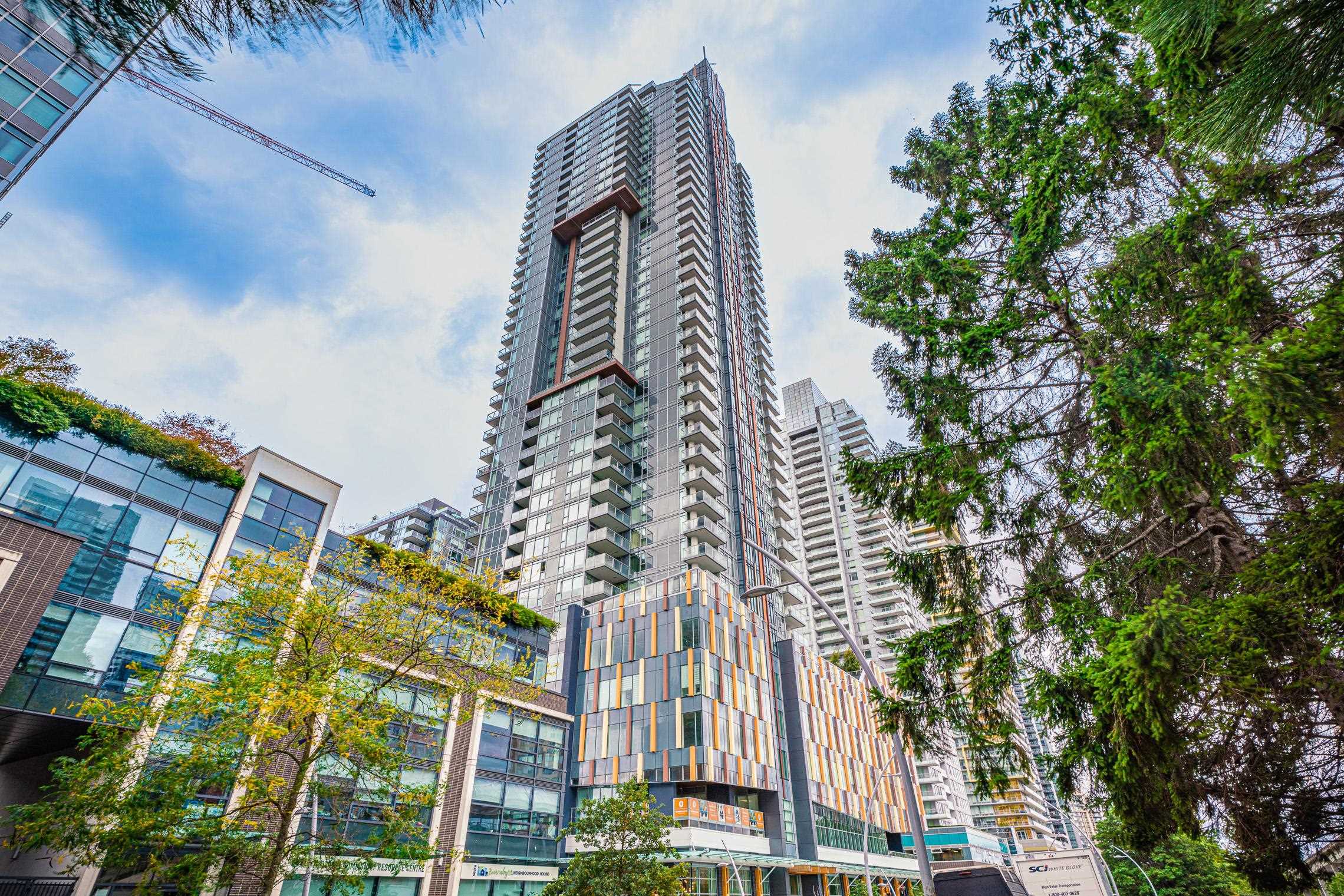 4458 Beresford Street #2901, Burnaby, BC V5H 0J1